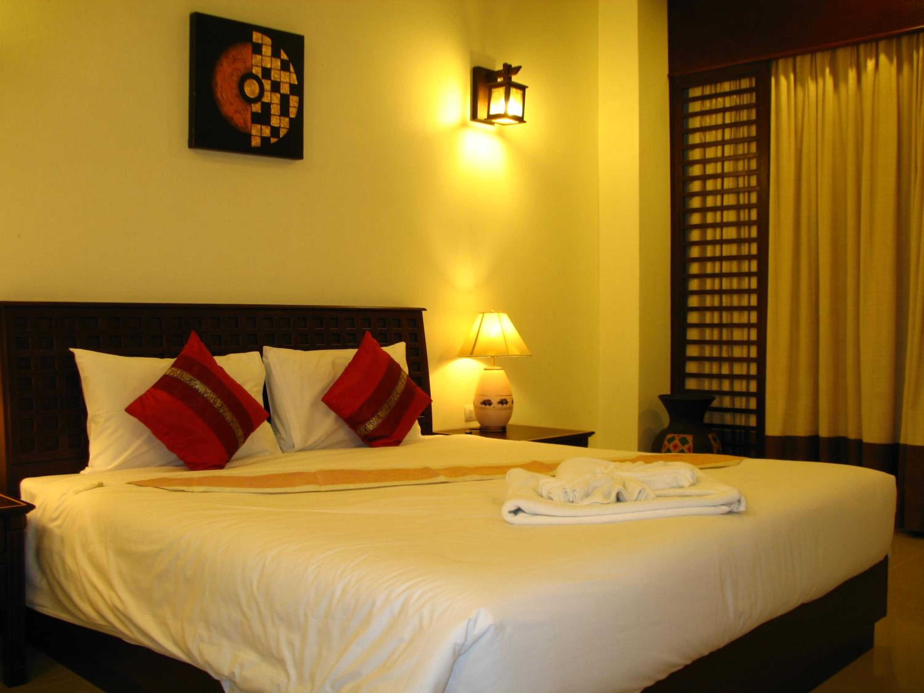 Superior Double or Twin Room - Photo 13