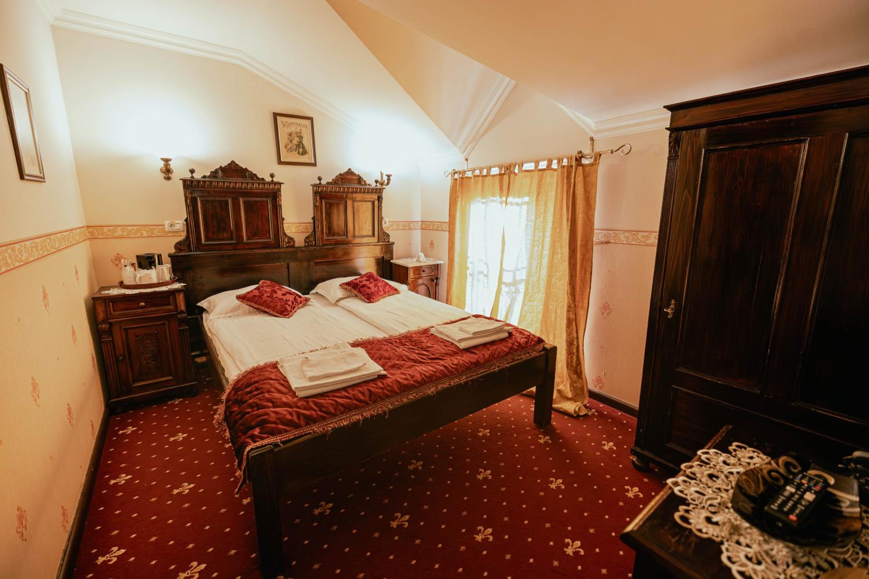 Standard Double Room - Photo 1