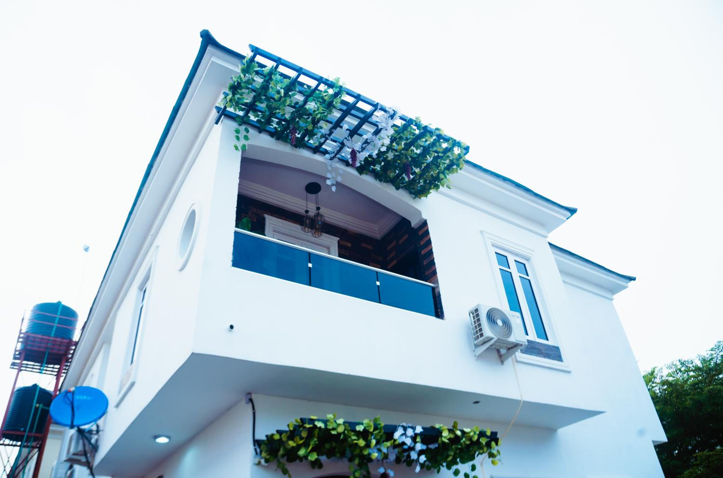 Deluxe Apartment
