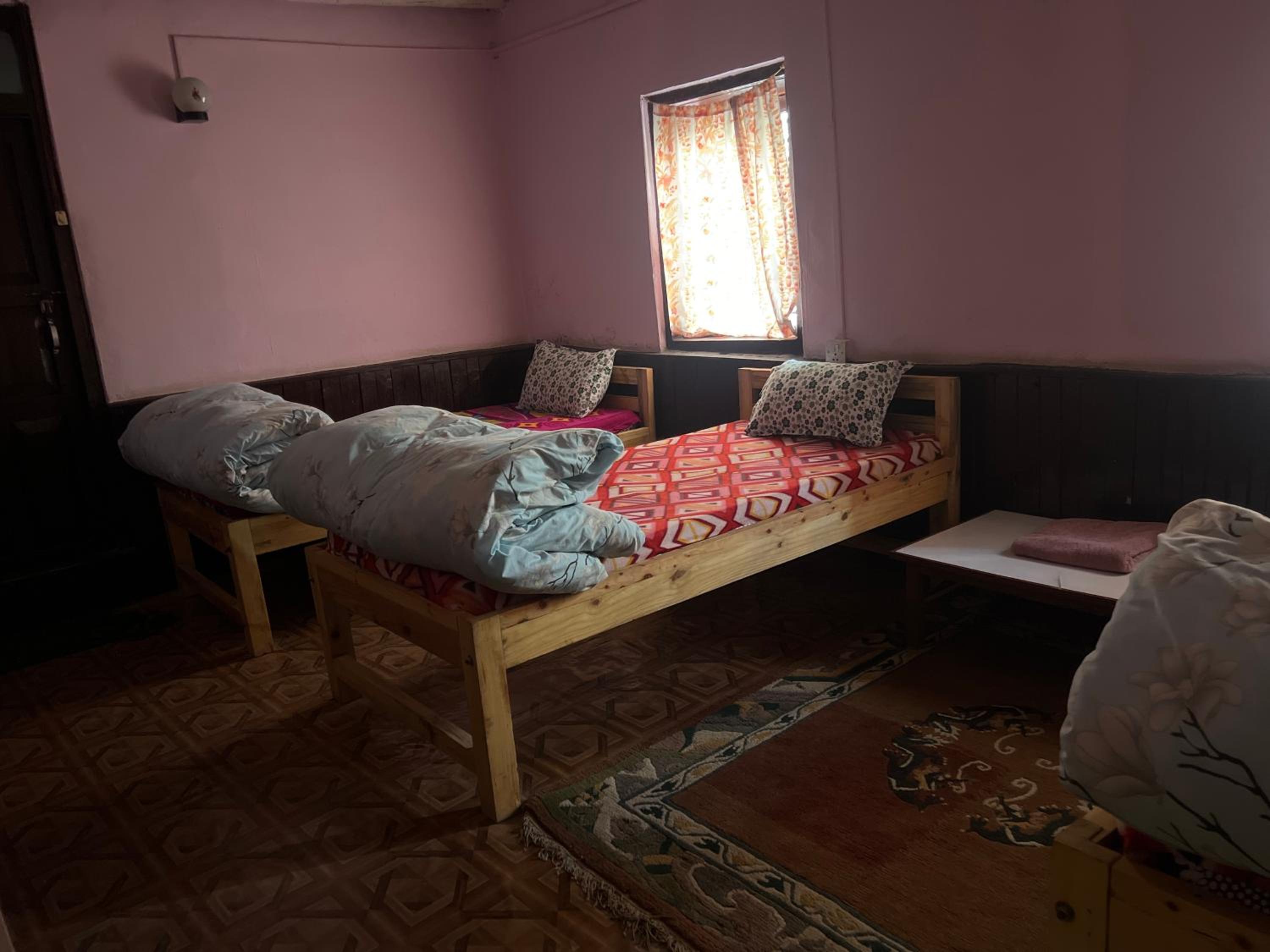 Economy Triple Room