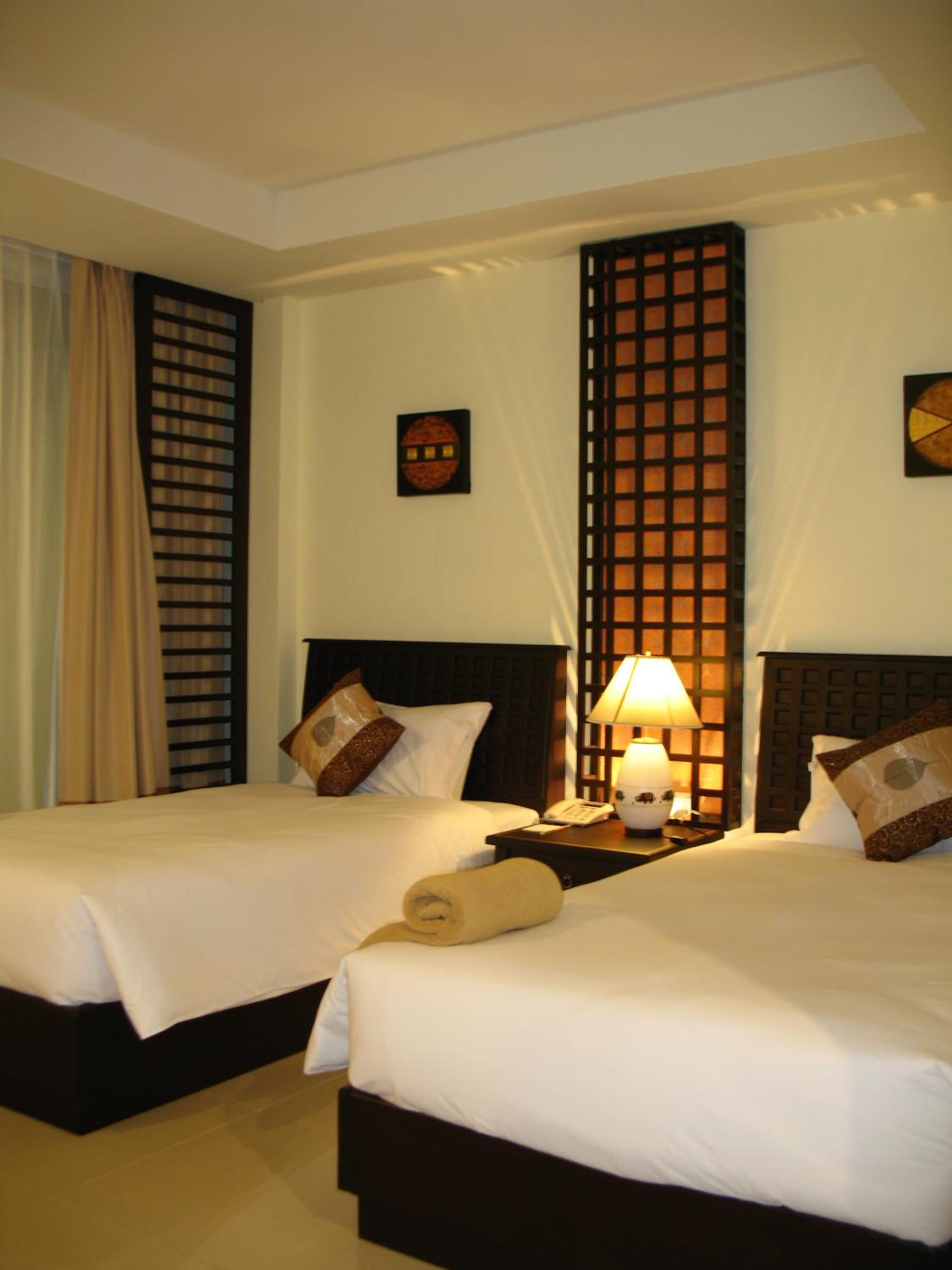 Superior Double or Twin Room - Photo 12