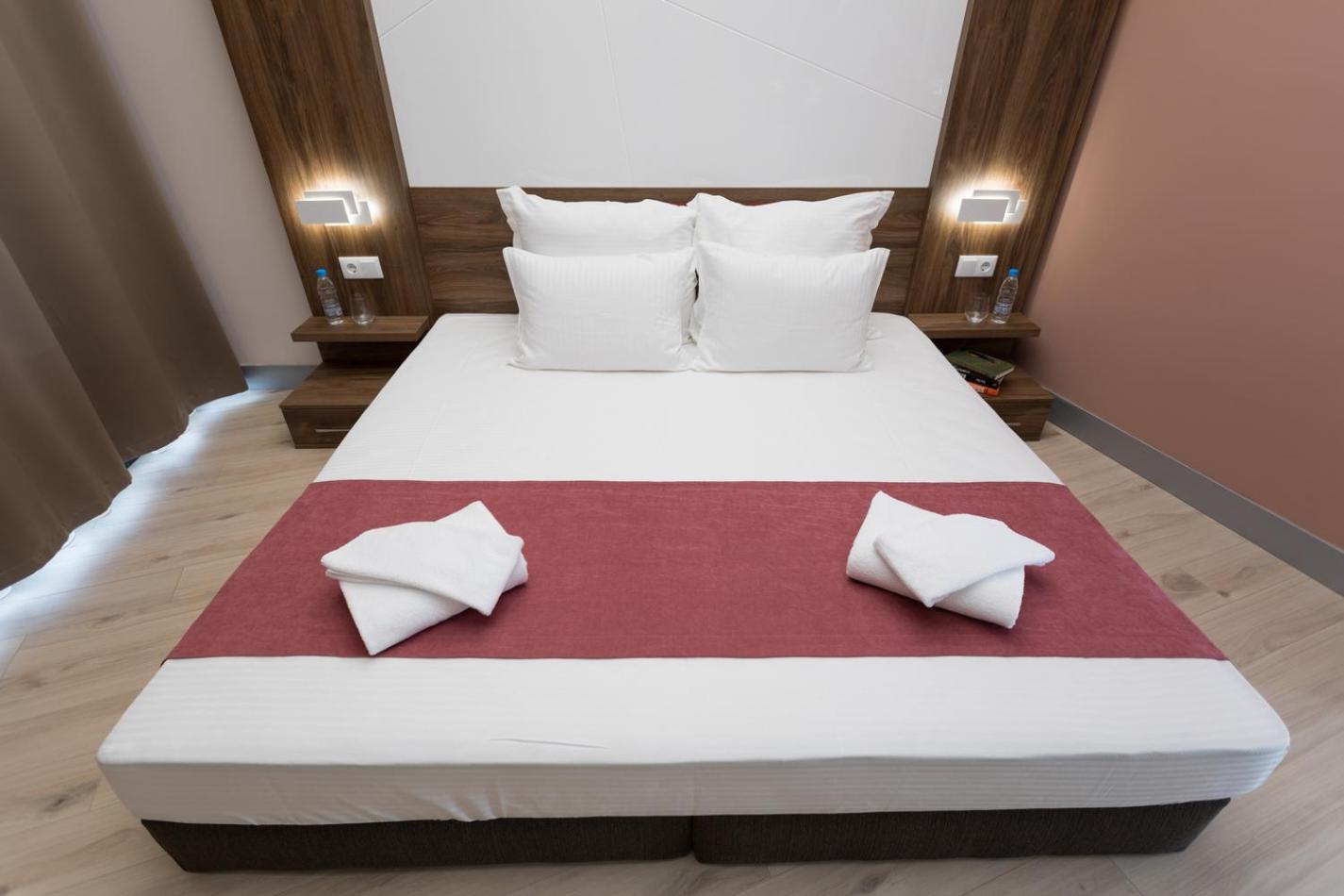 Standard Double Room photo 3