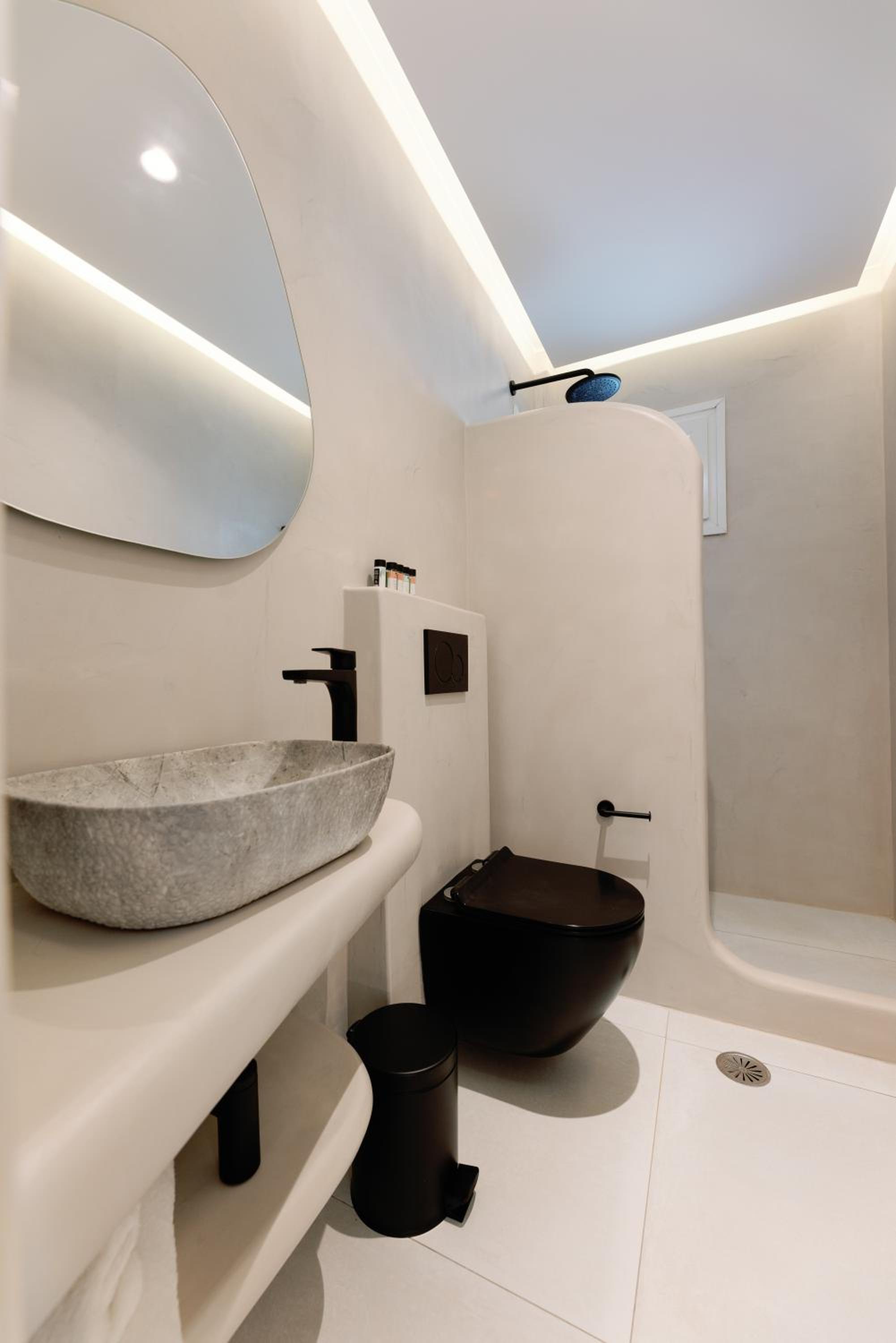 Executive Suite with Private Jacuzzi - Photo 6
