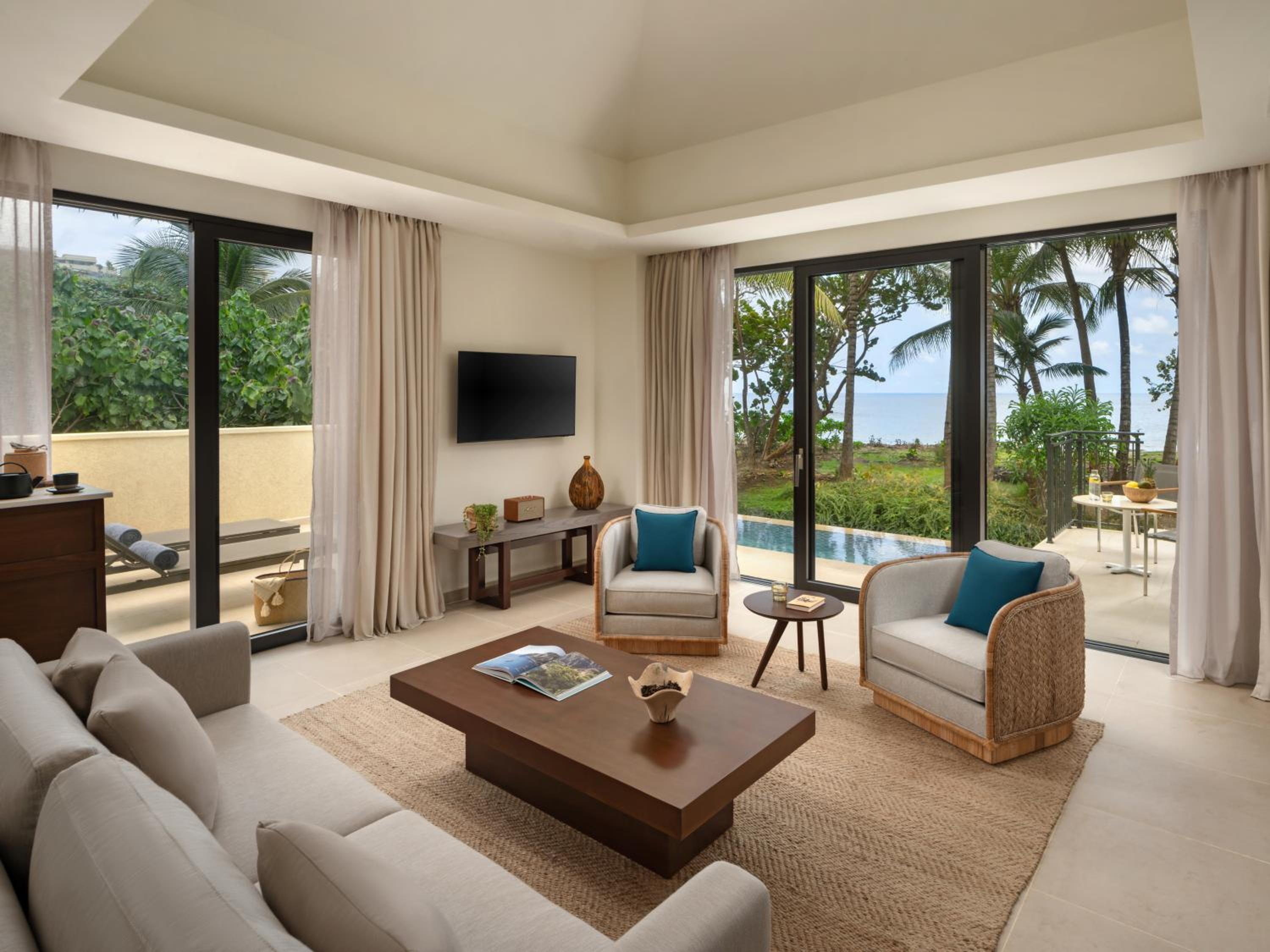Villa with Sea View