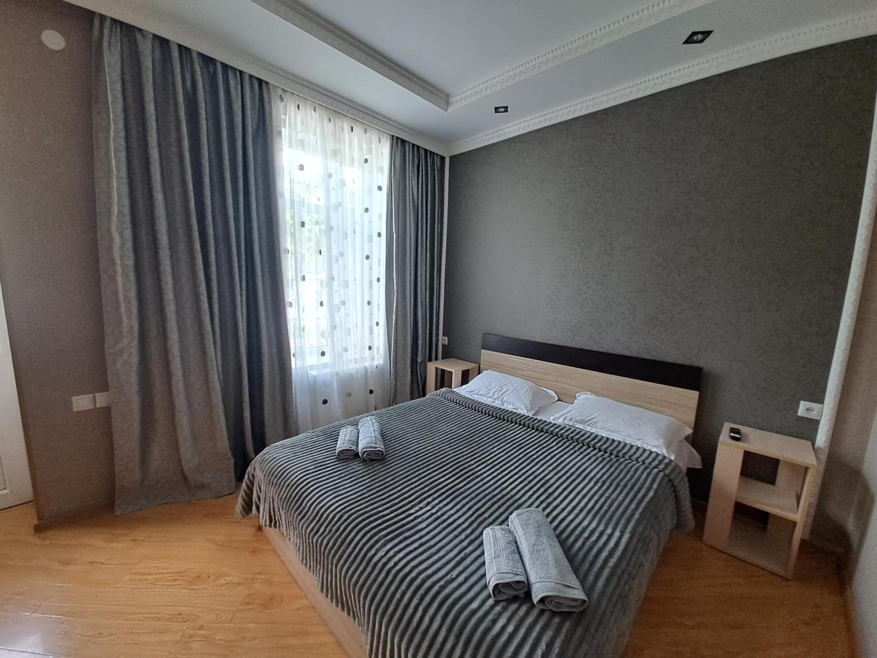 Double Room with Private Bathroom - Photo 1
