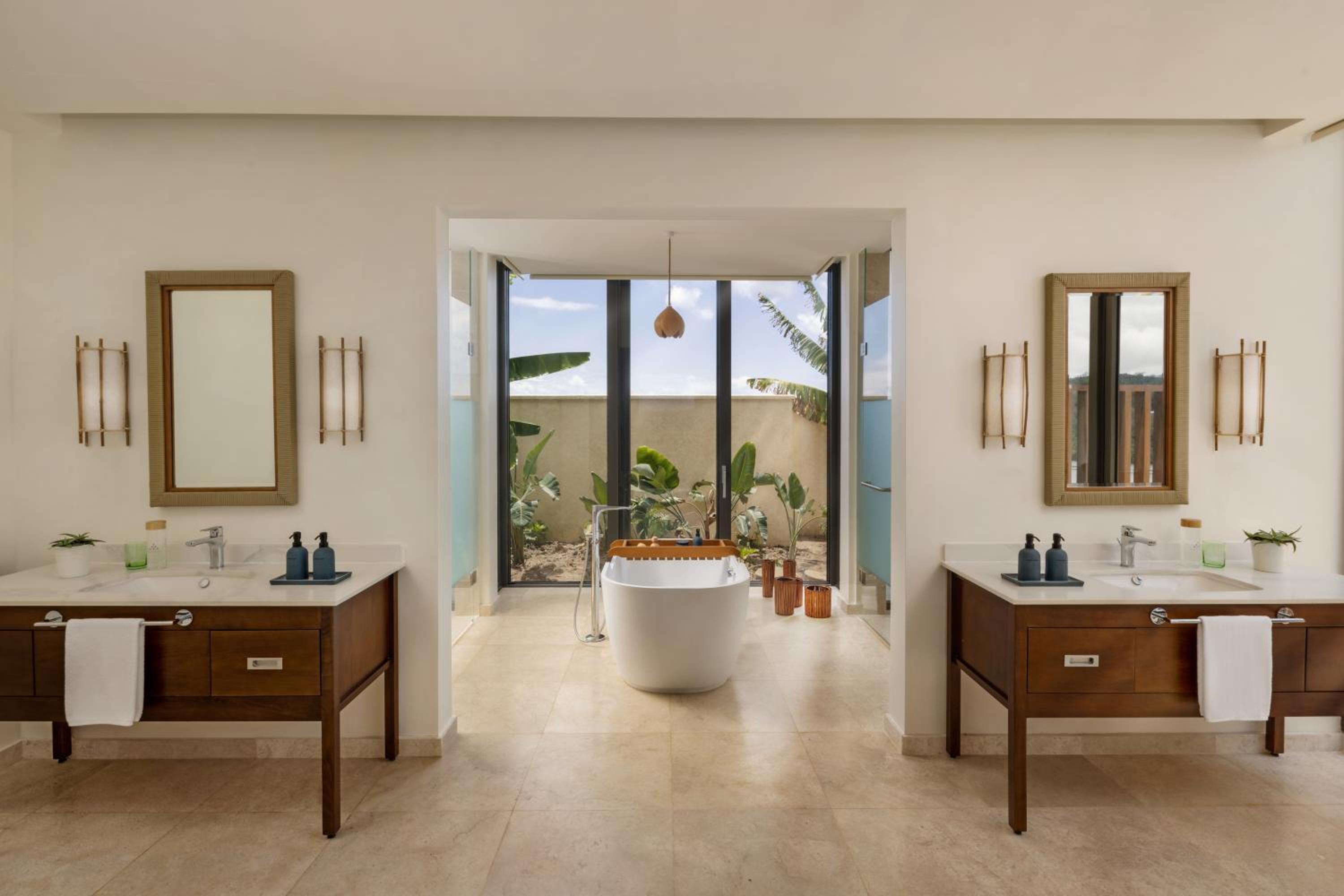 Four Bedroom Panorama Retreat photo 3