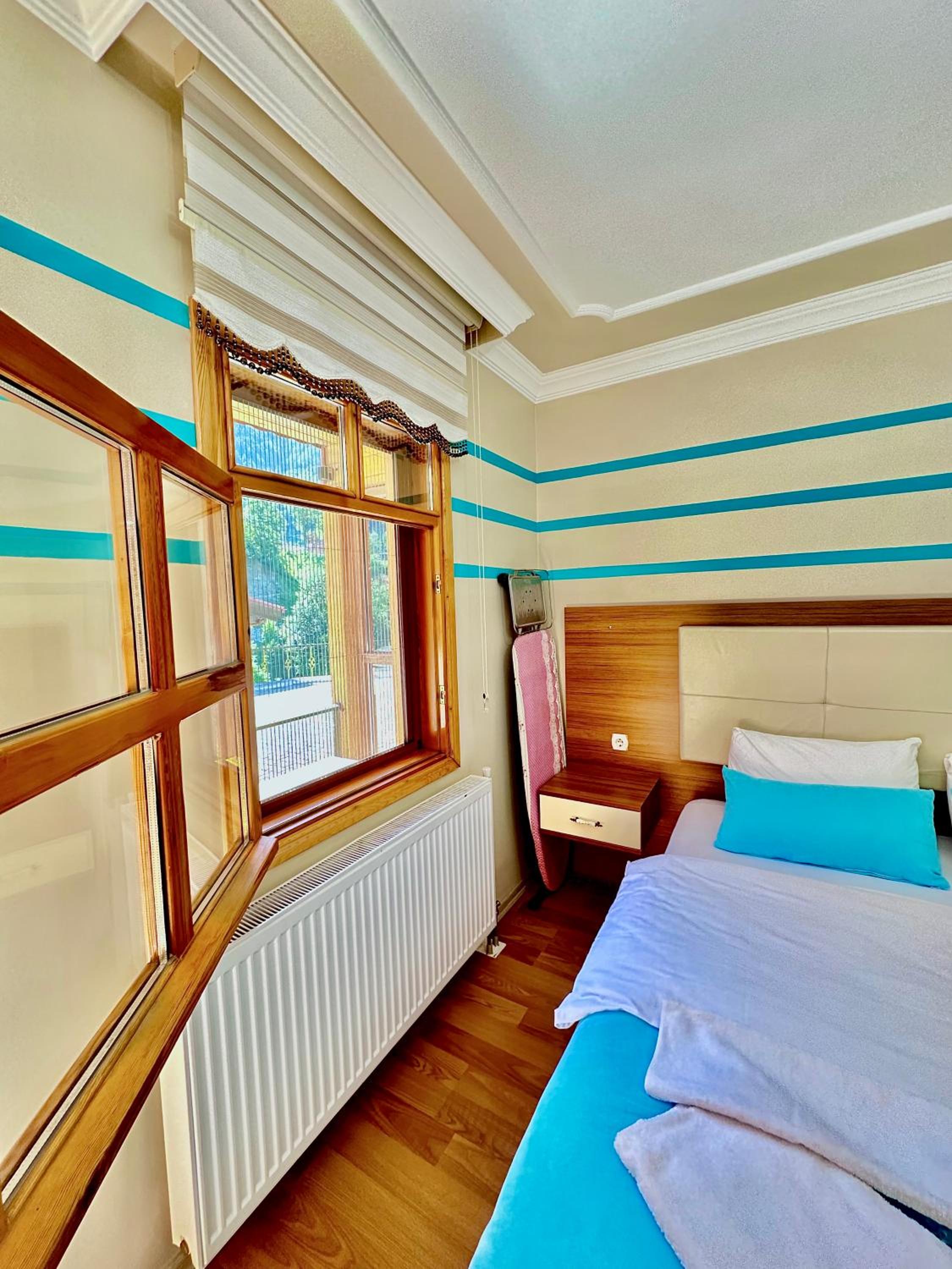 One-Bedroom Apartment - Photo 10