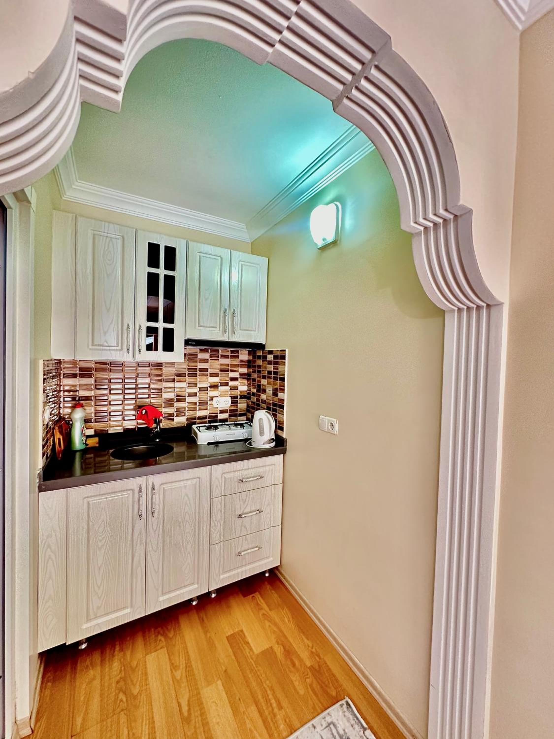 One-Bedroom Apartment - Photo 7