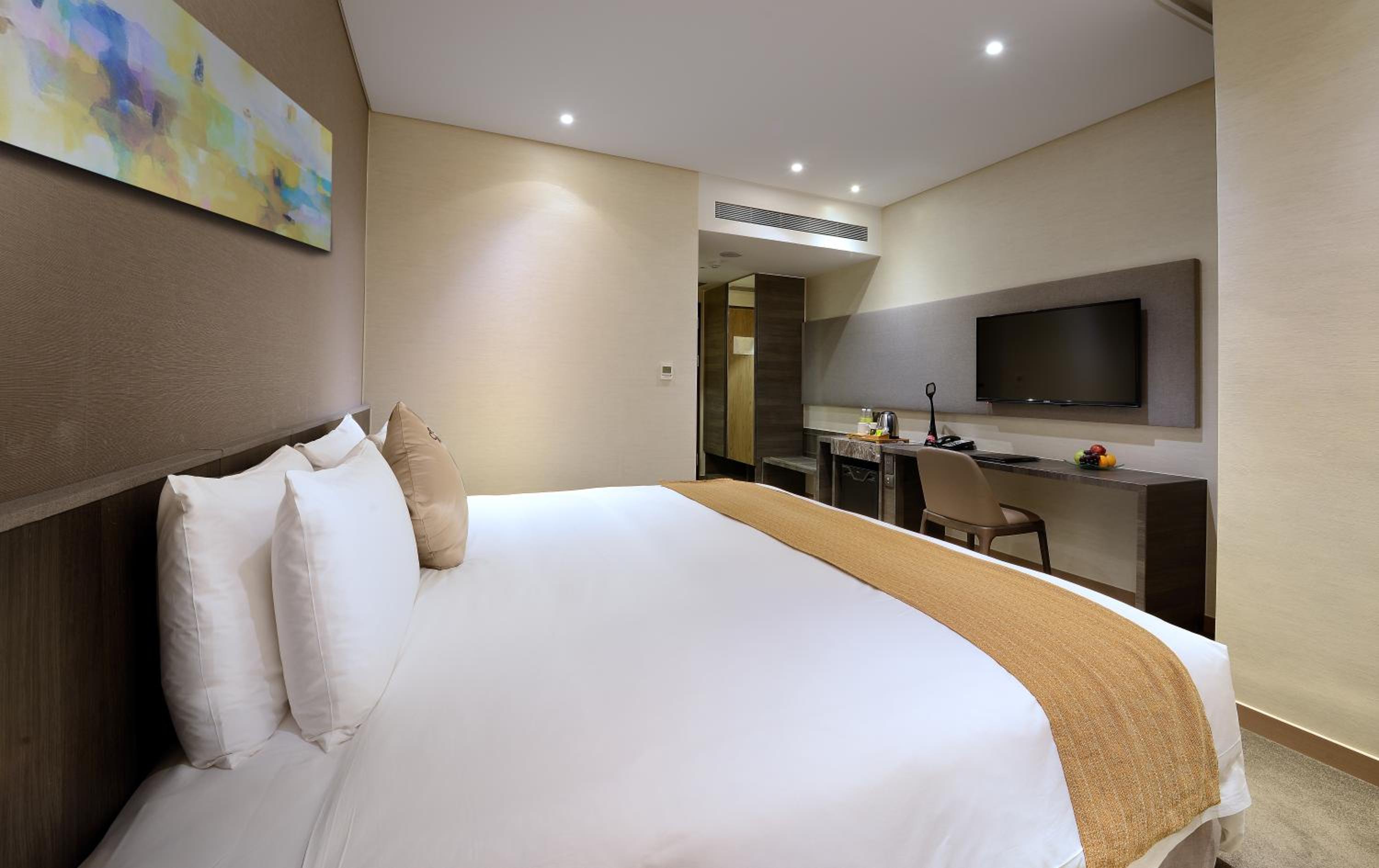 Standard Double Room photo 3
