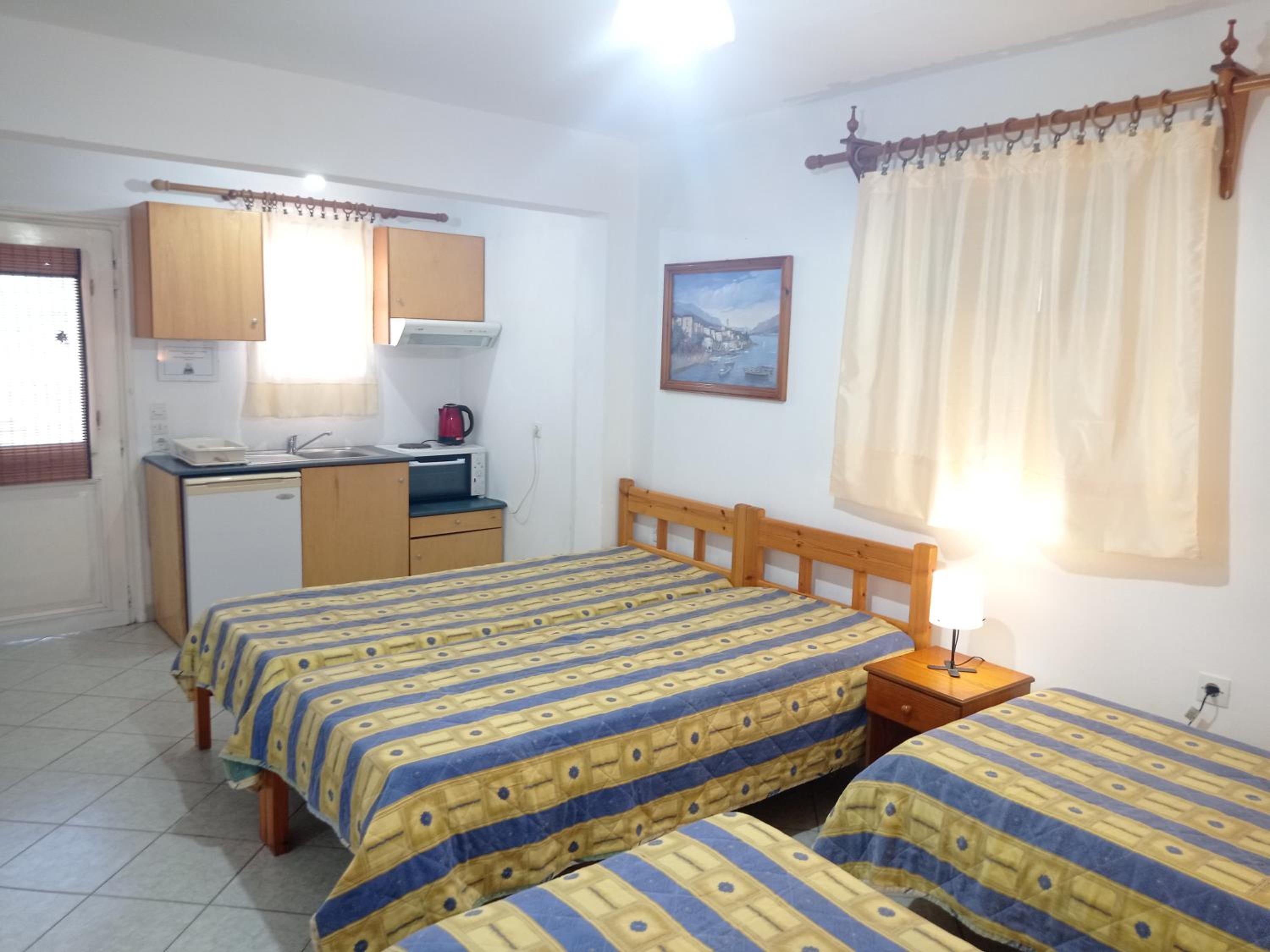 Quadruple Room with Garden View photo 2