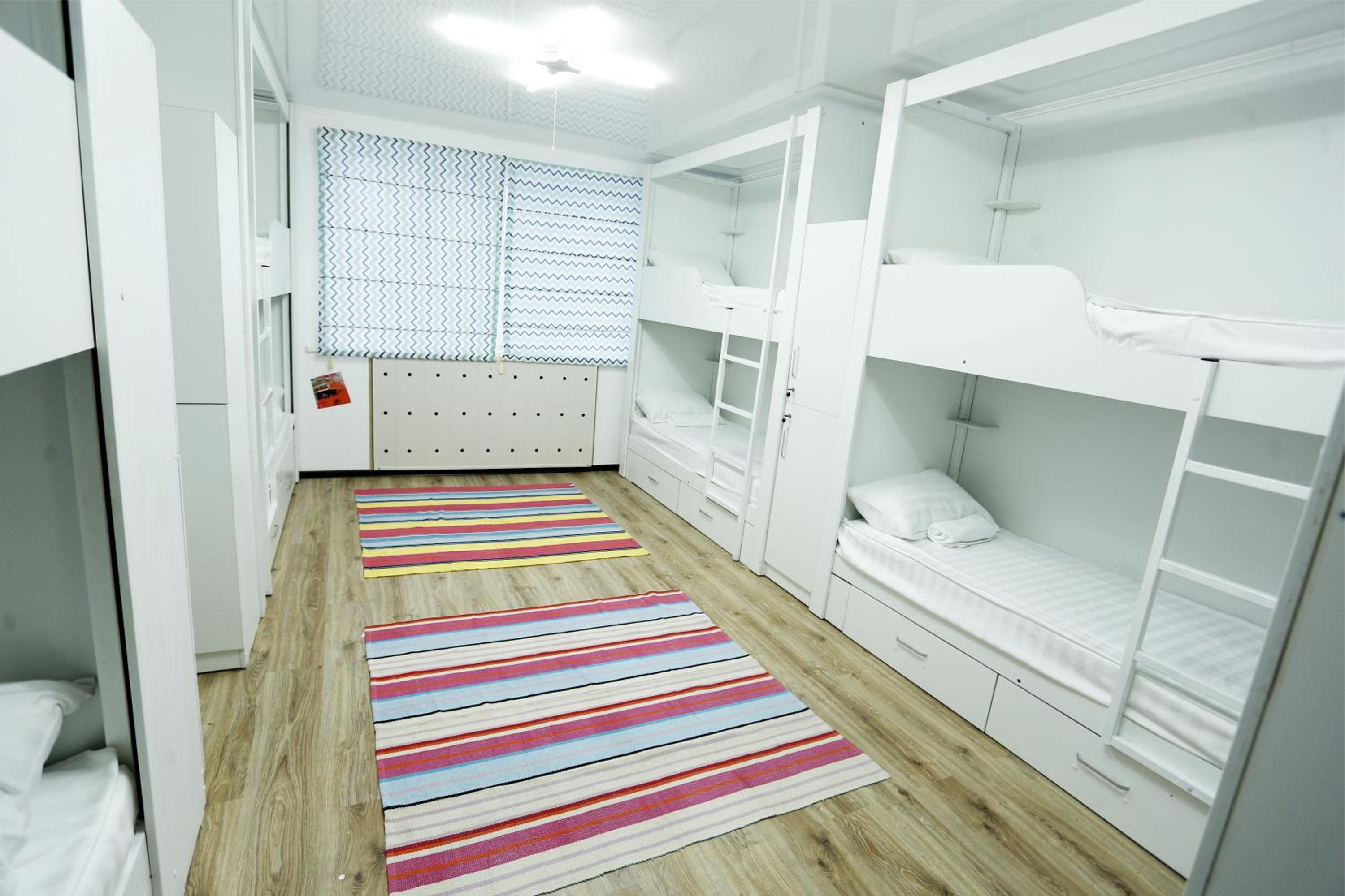 Bed In 10-Bed Mixed Dormitory Room photo 2
