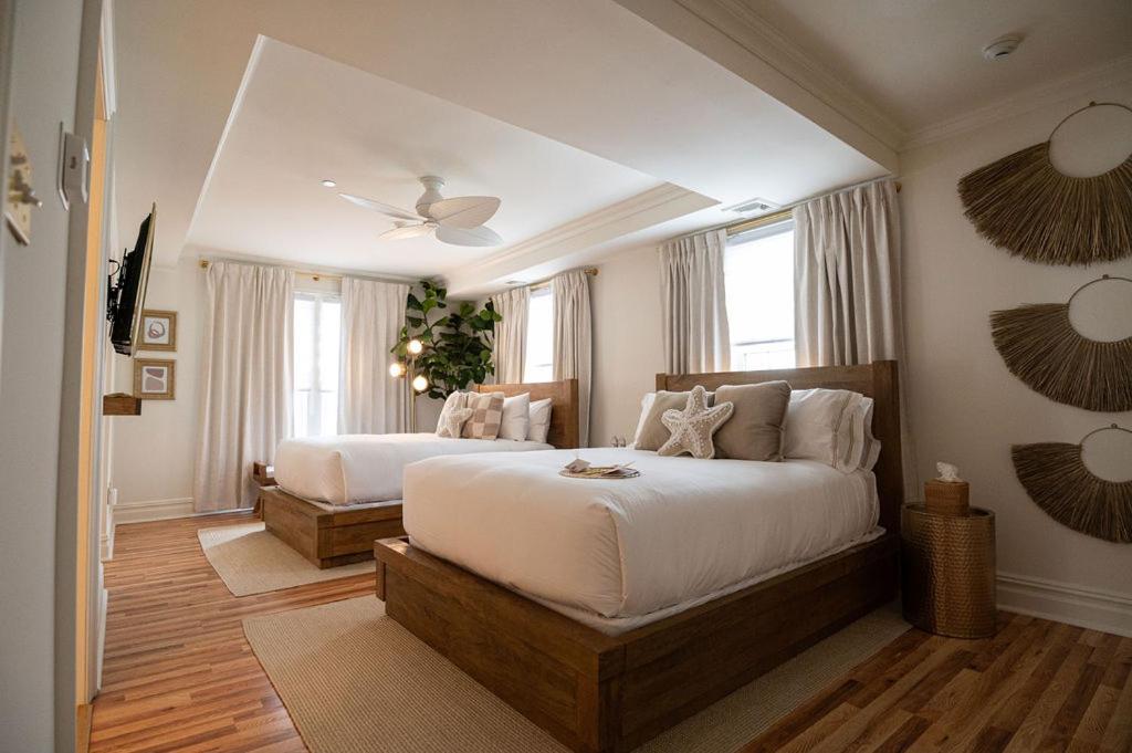 Queen Suite
