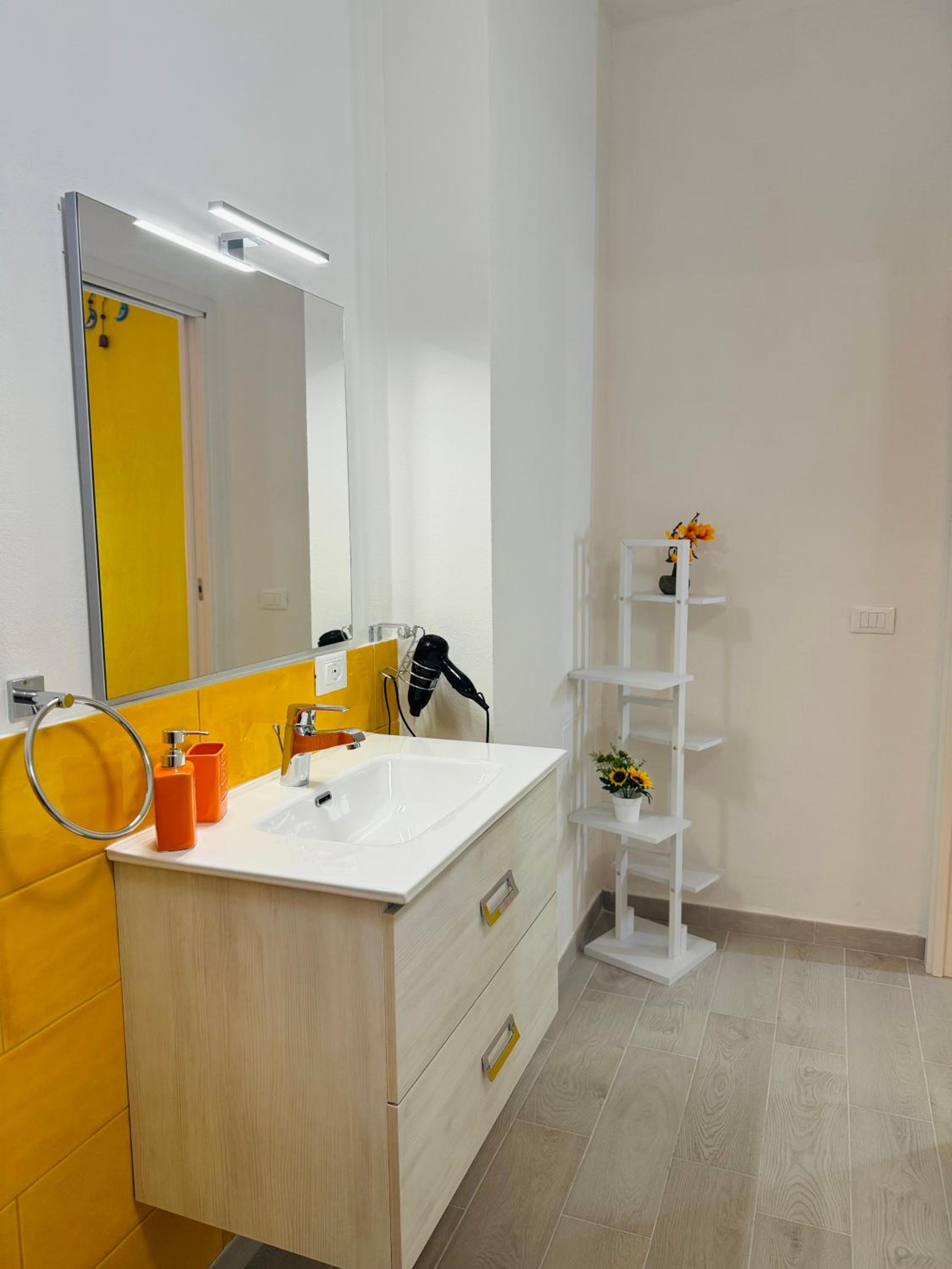 Triple Room with Private Bathroom photo 3