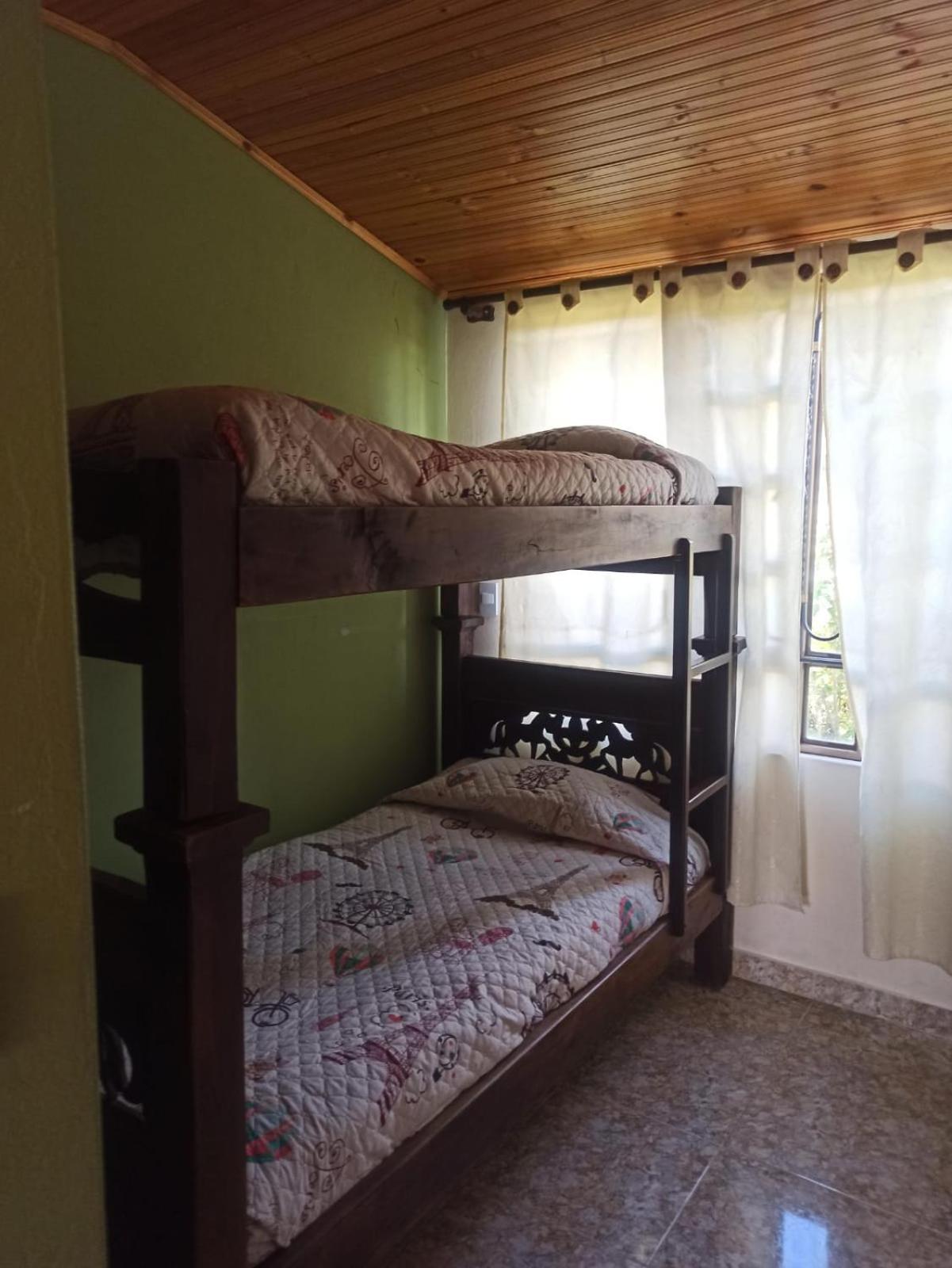 Three-Bedroom House photo 3