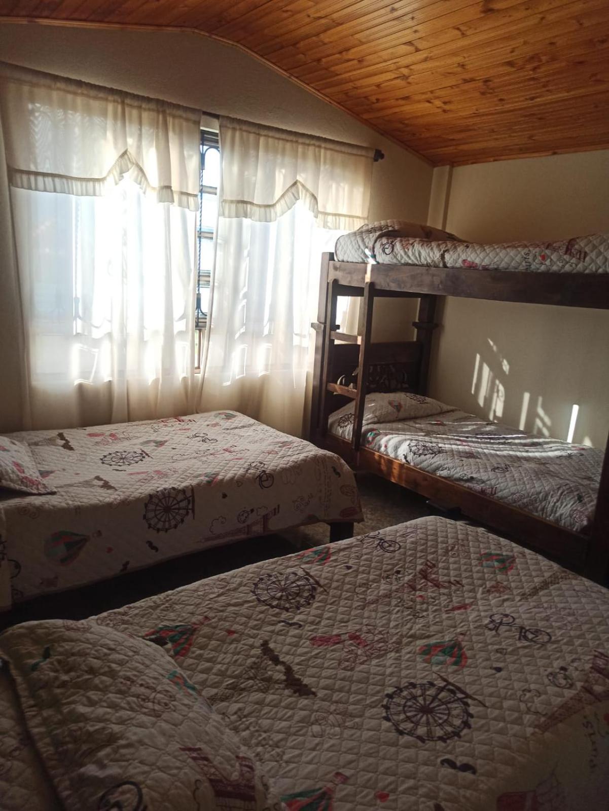 Three-Bedroom House photo 2