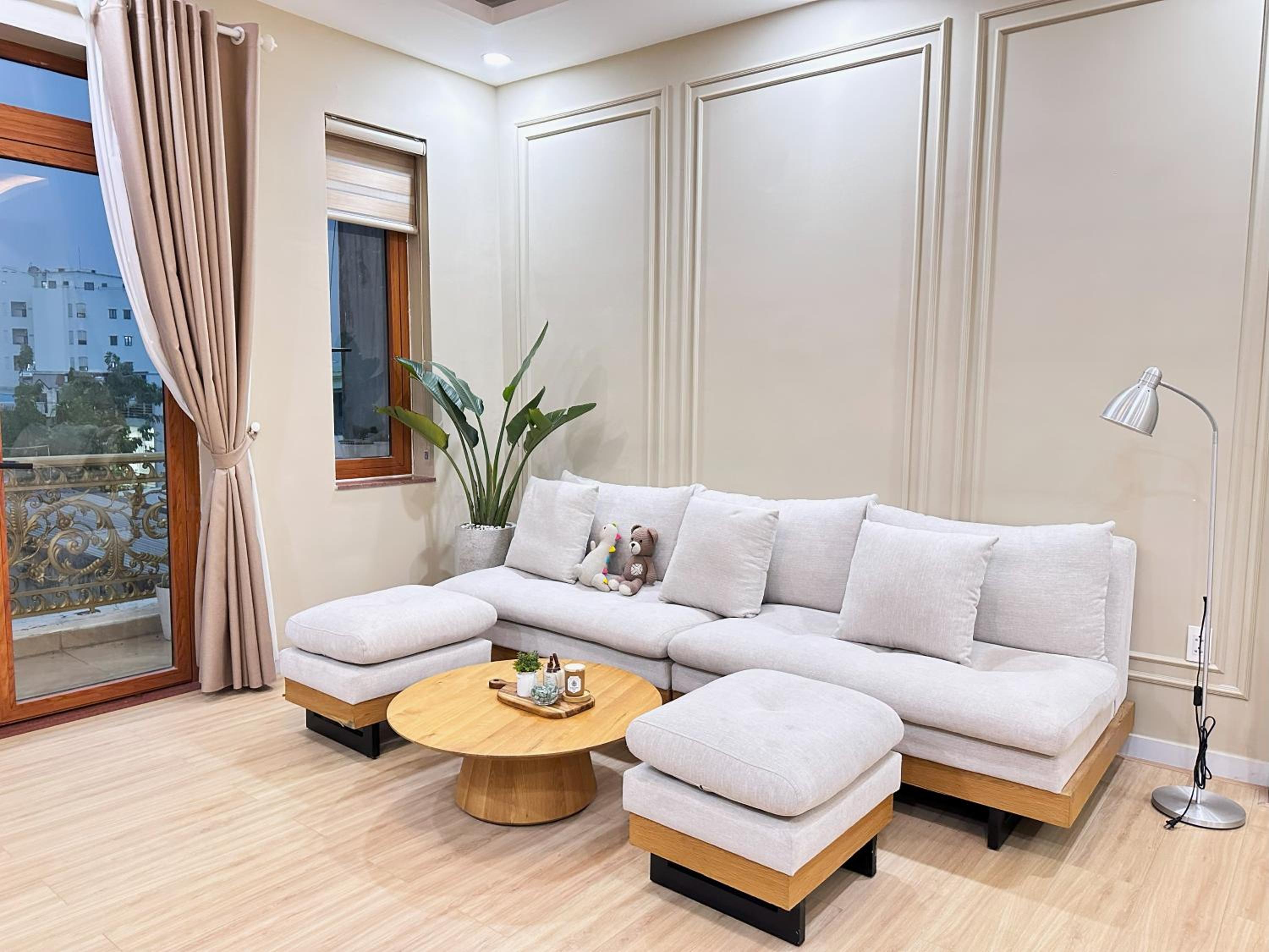Studio With Balcony