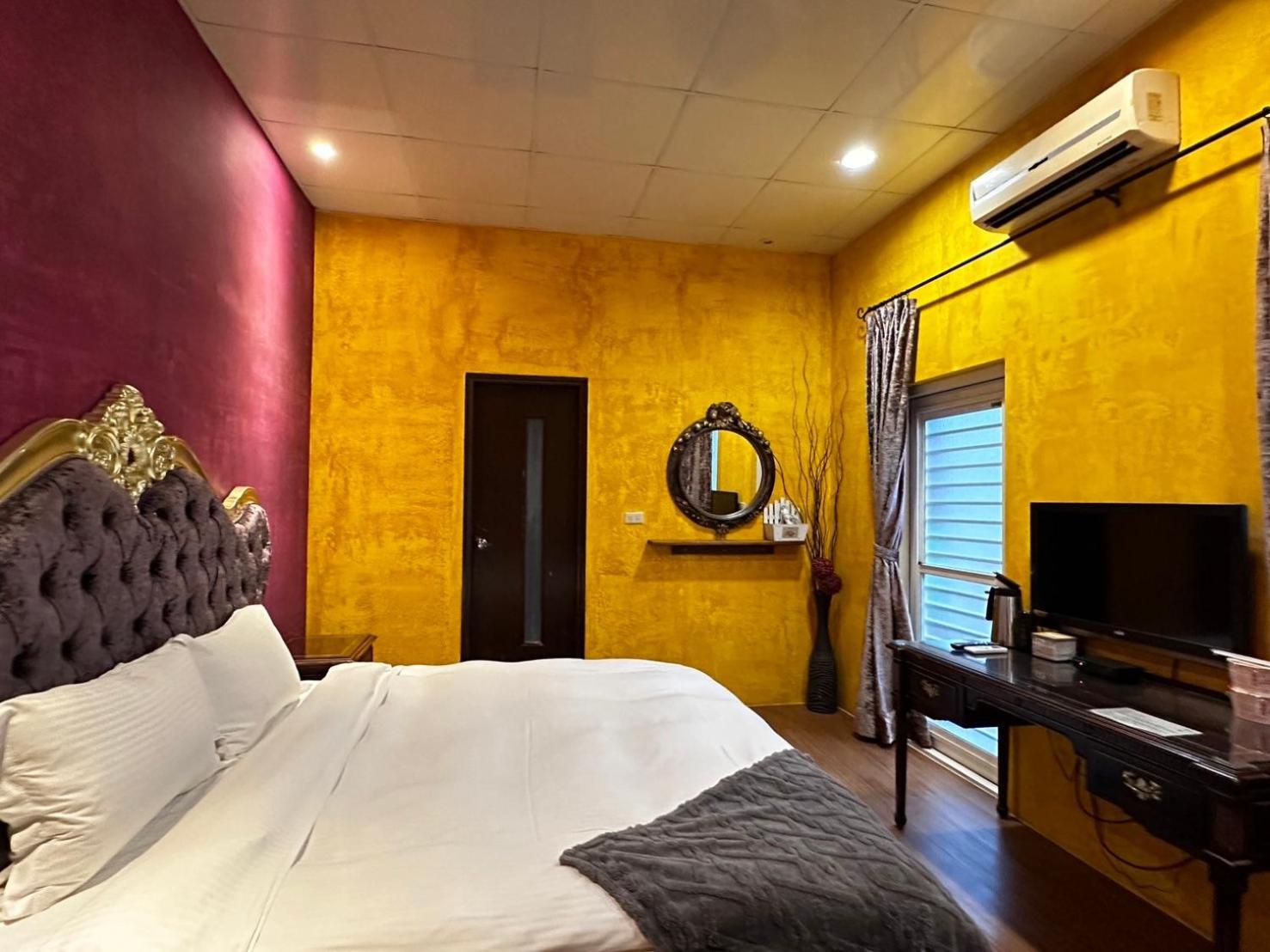 Double Room With Bath photo 1