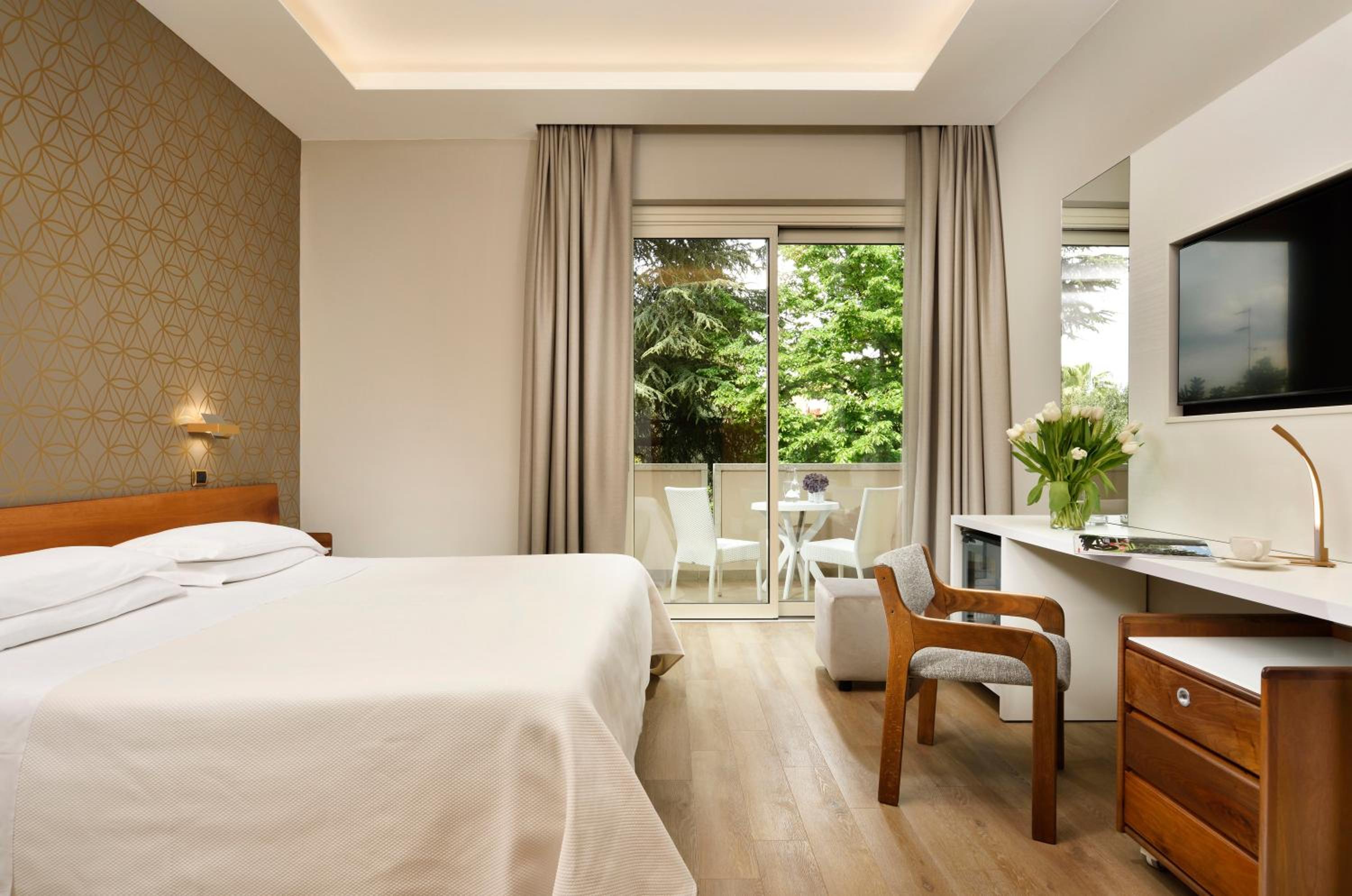 Standard Double Room with Internal View and Spa access photo 3
