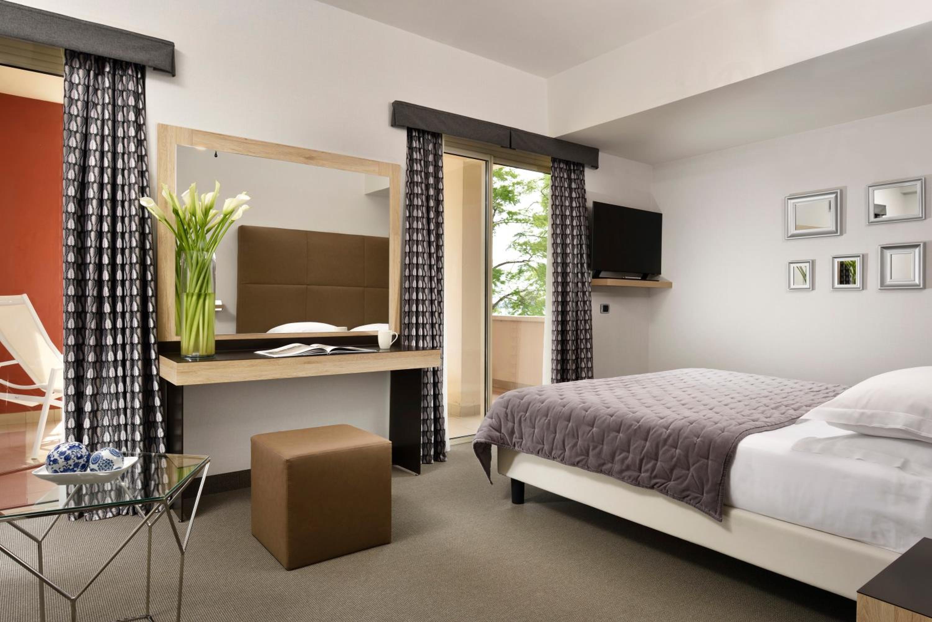 Junior Suite con Vista Piscina e Accesso Spa
