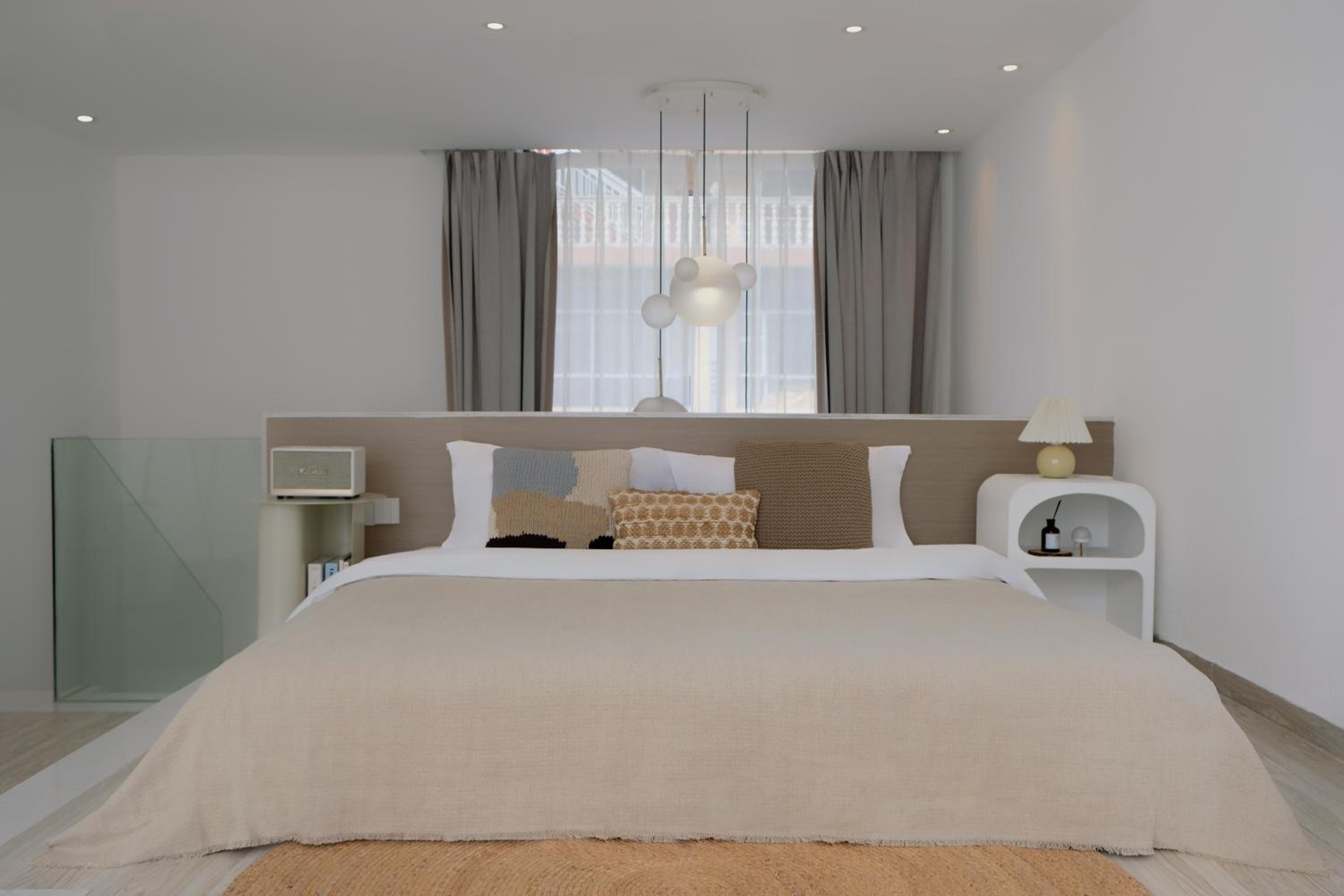 Suite with River View - Photo 11