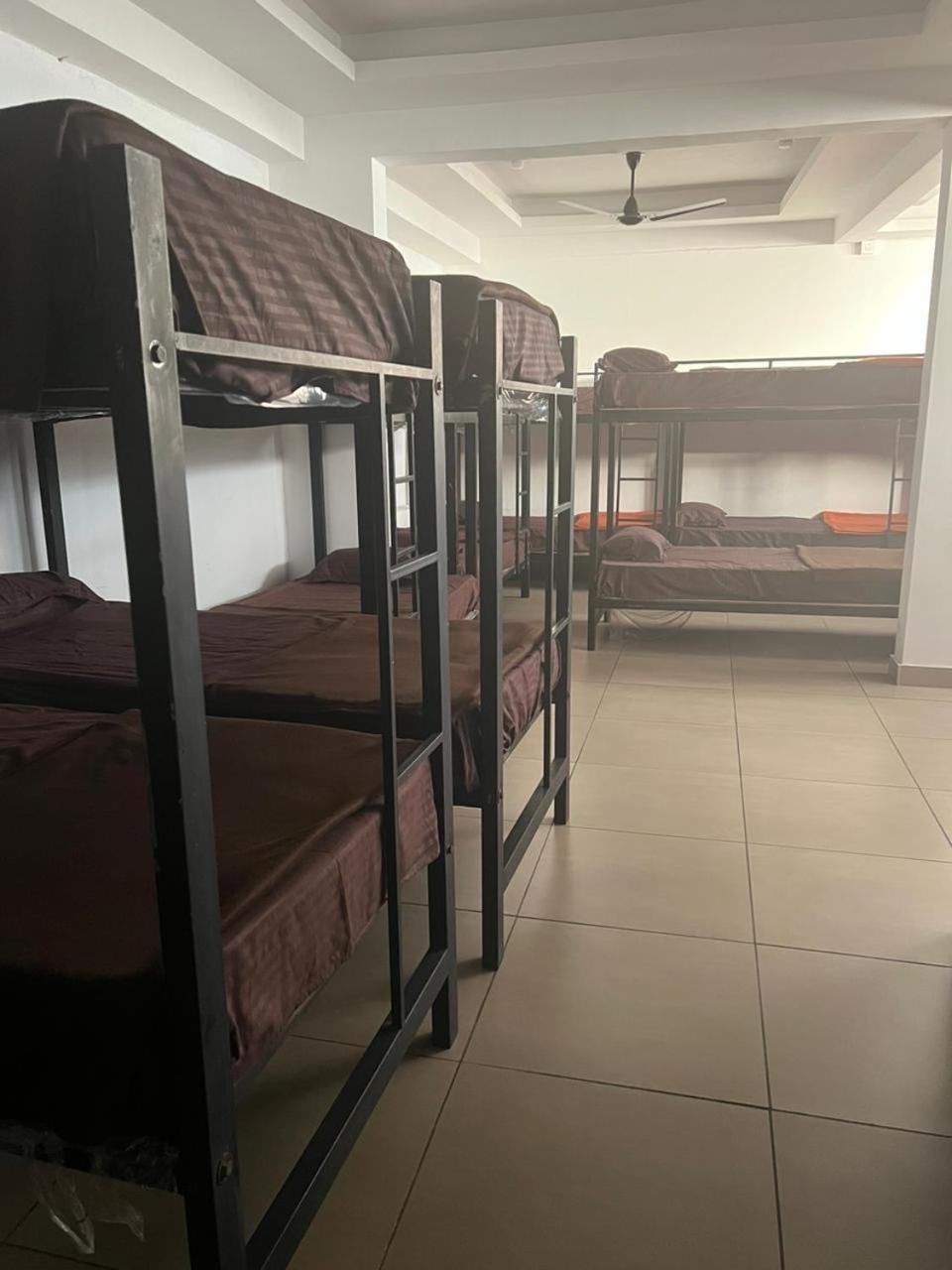 Mixed Dormitory Room photo 1