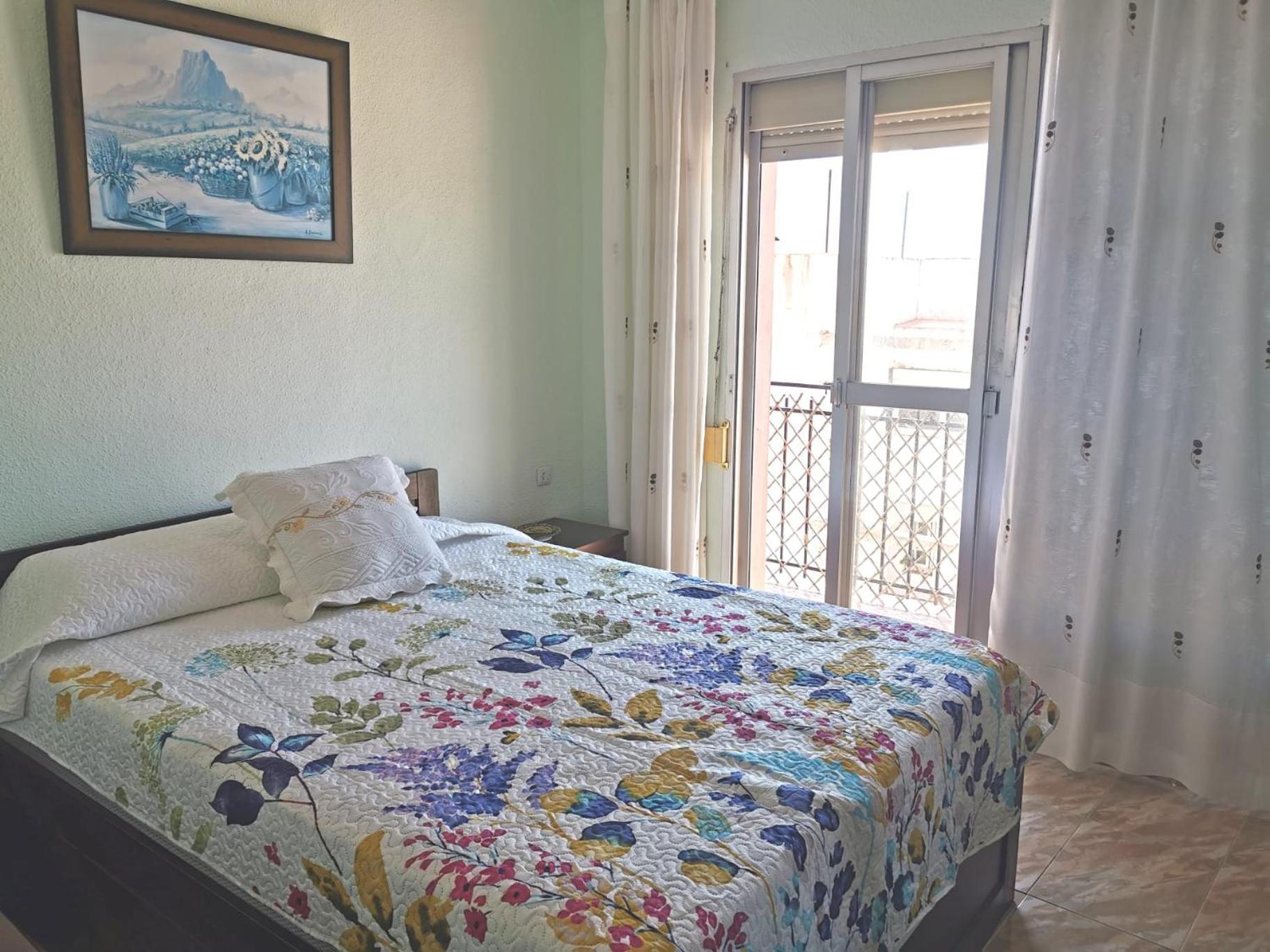Casa de tres habitaciones