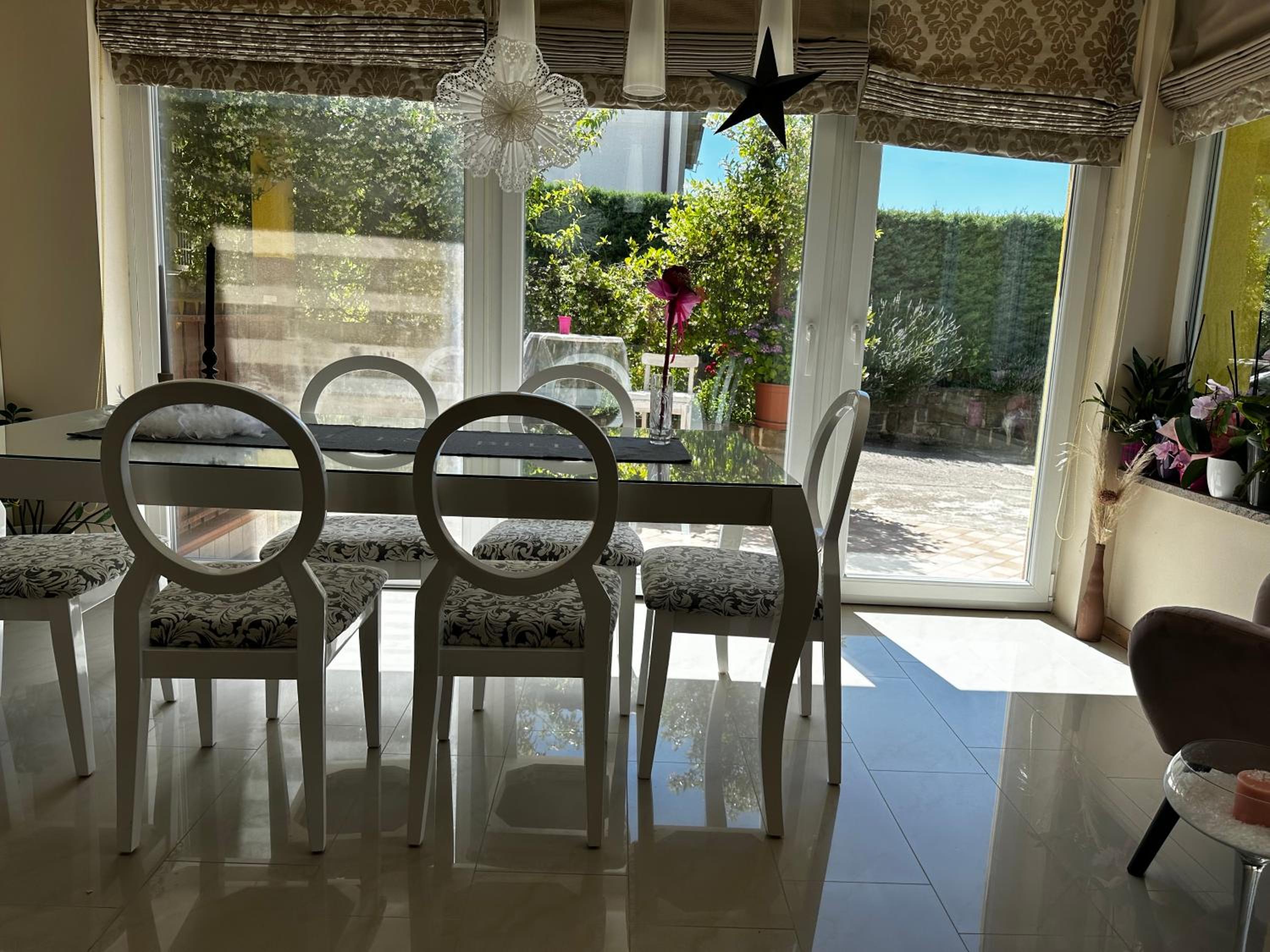 Two-Bedroom Deluxe Apartment with Balcony photo 3