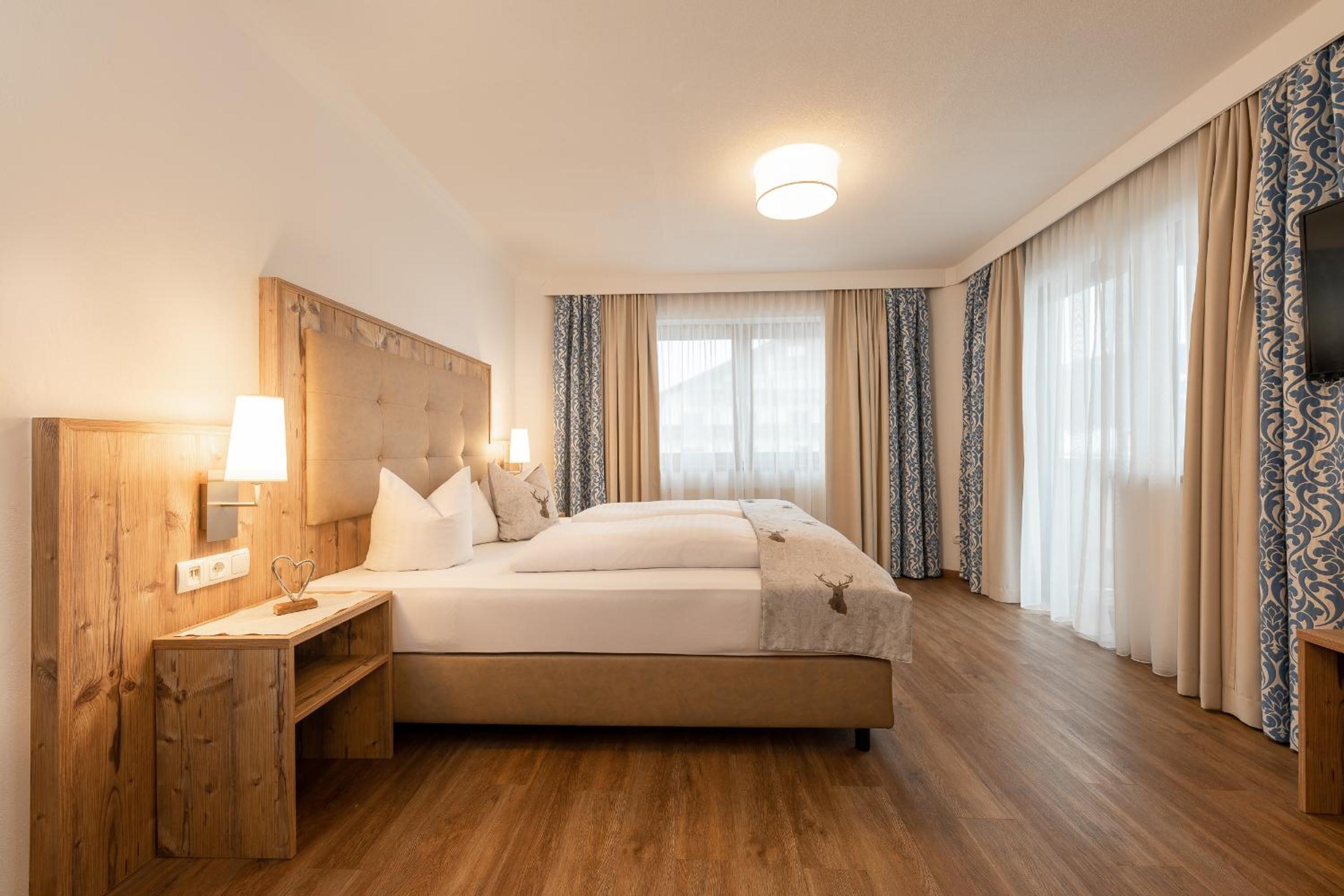 Quadruple Room - Photo 1