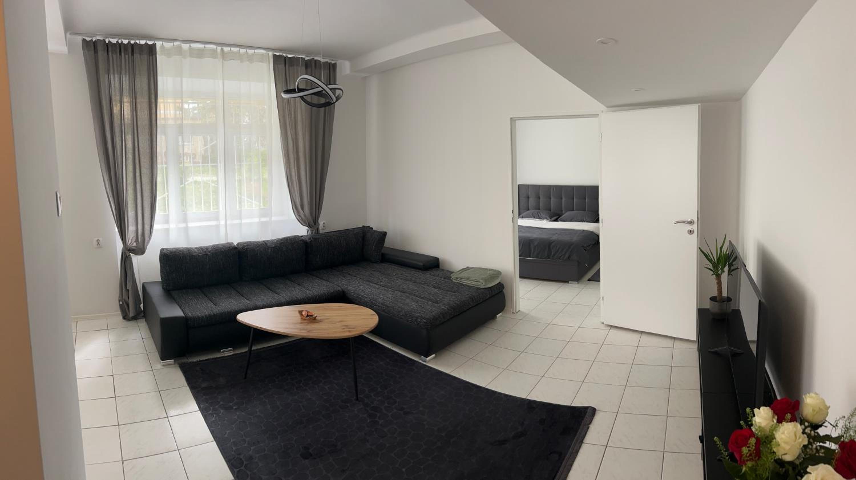 Apartment photo 1