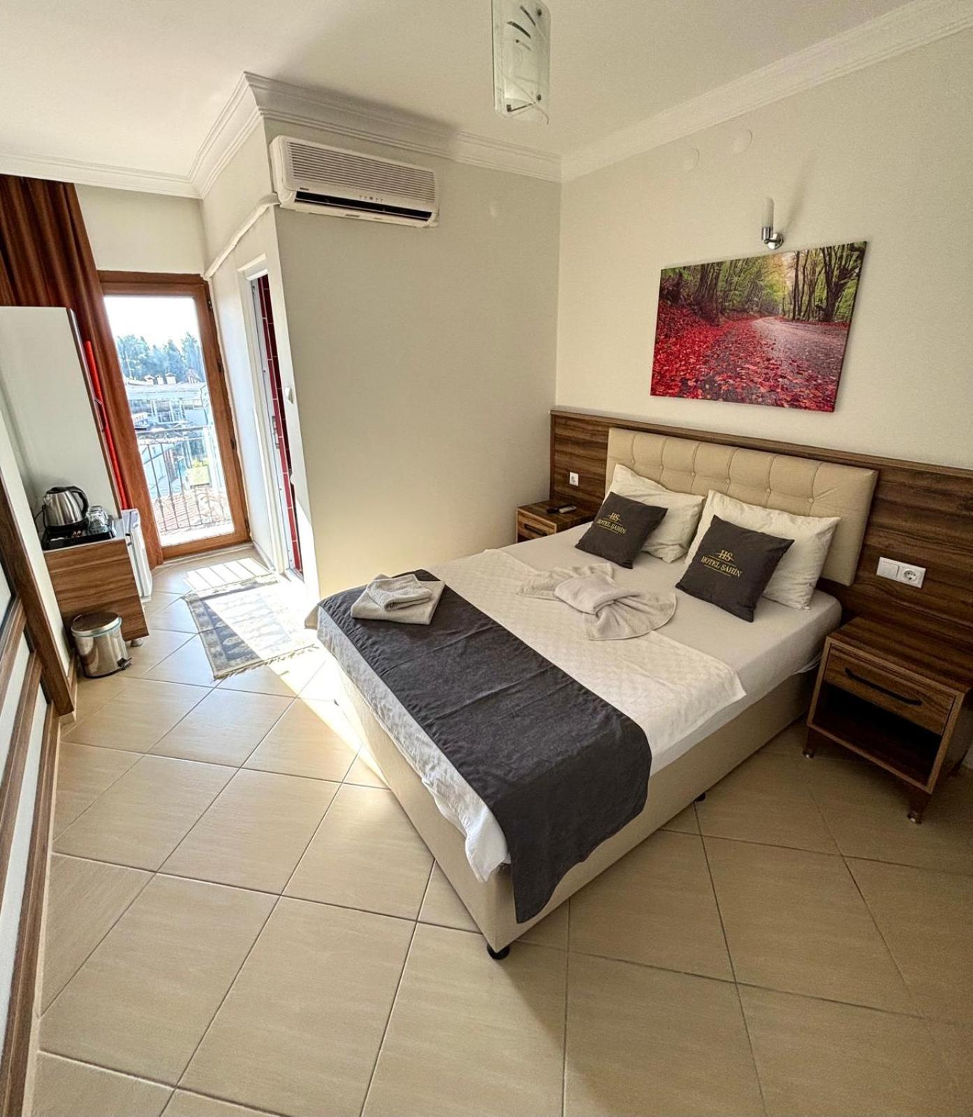 Standard Double Room photo 2