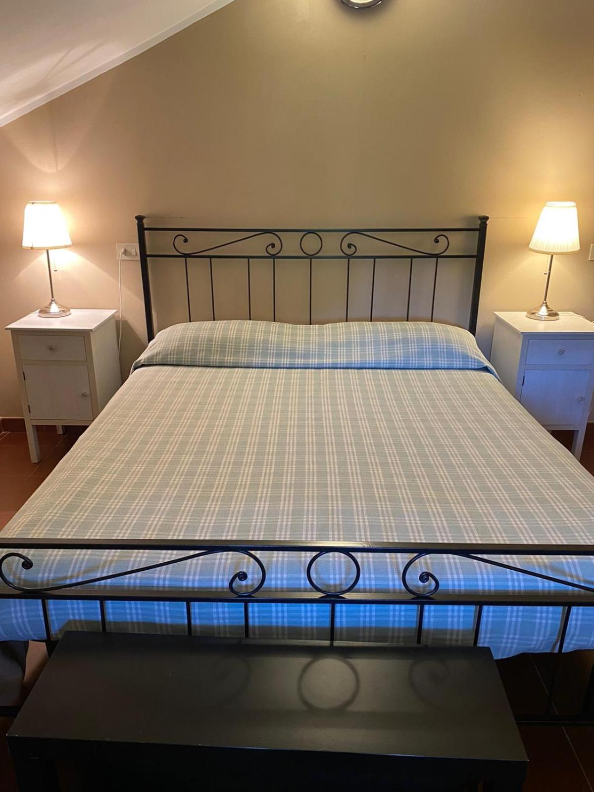 Double Room - Photo 2
