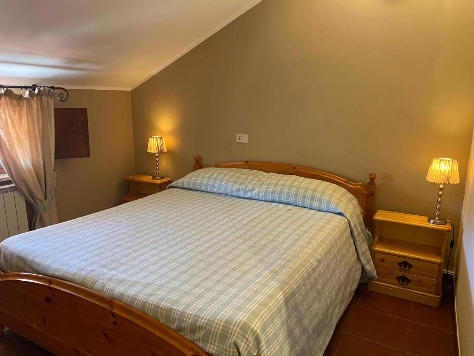Double Room - Photo 3