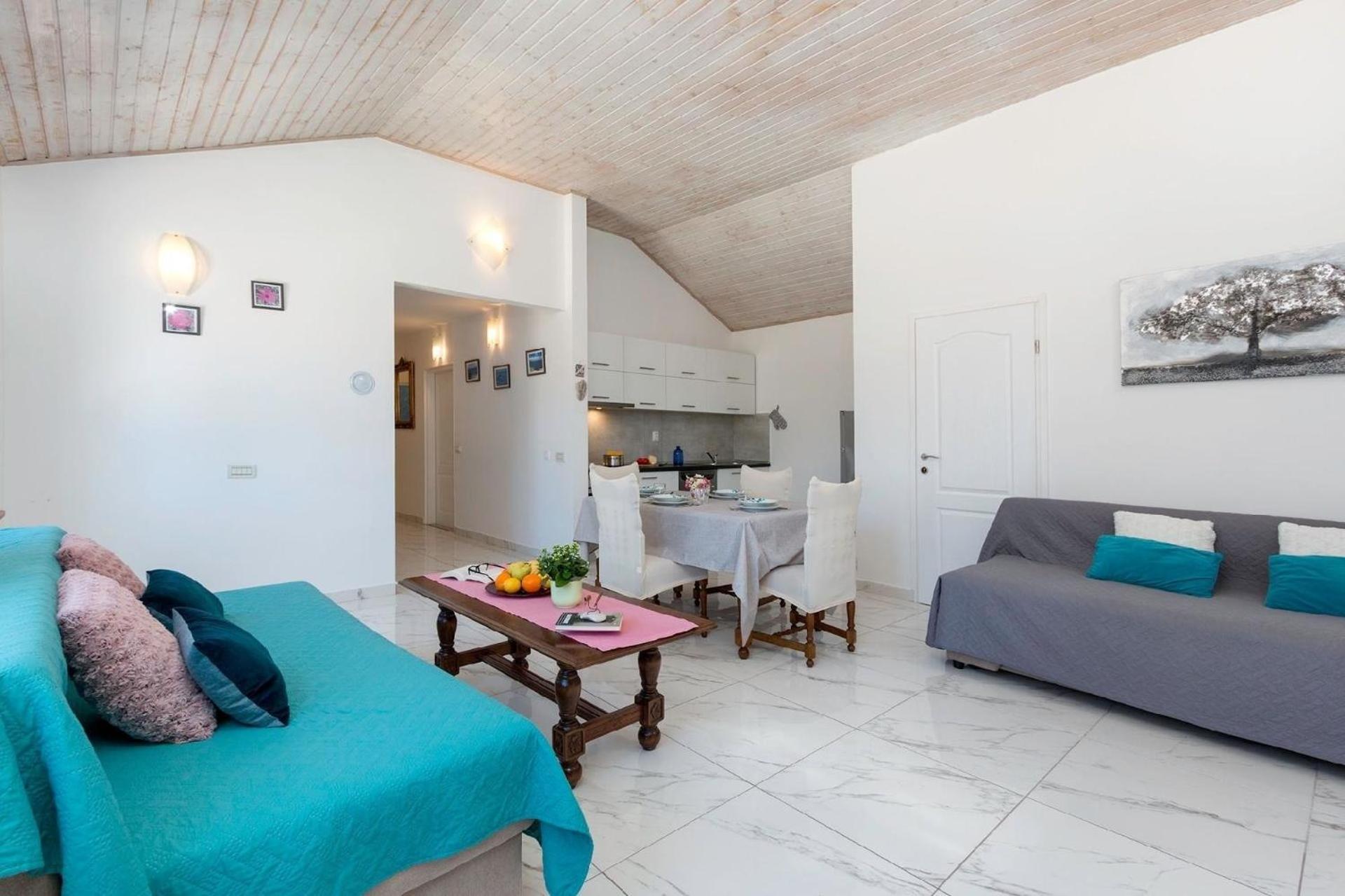 Two-Bedroom Holiday Home photo 3