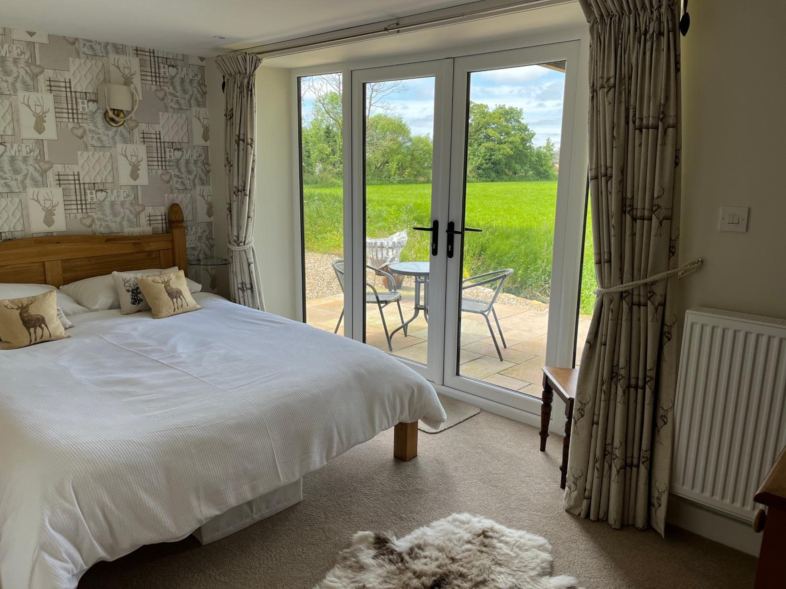 Deluxe Double Room with Shower photo 1