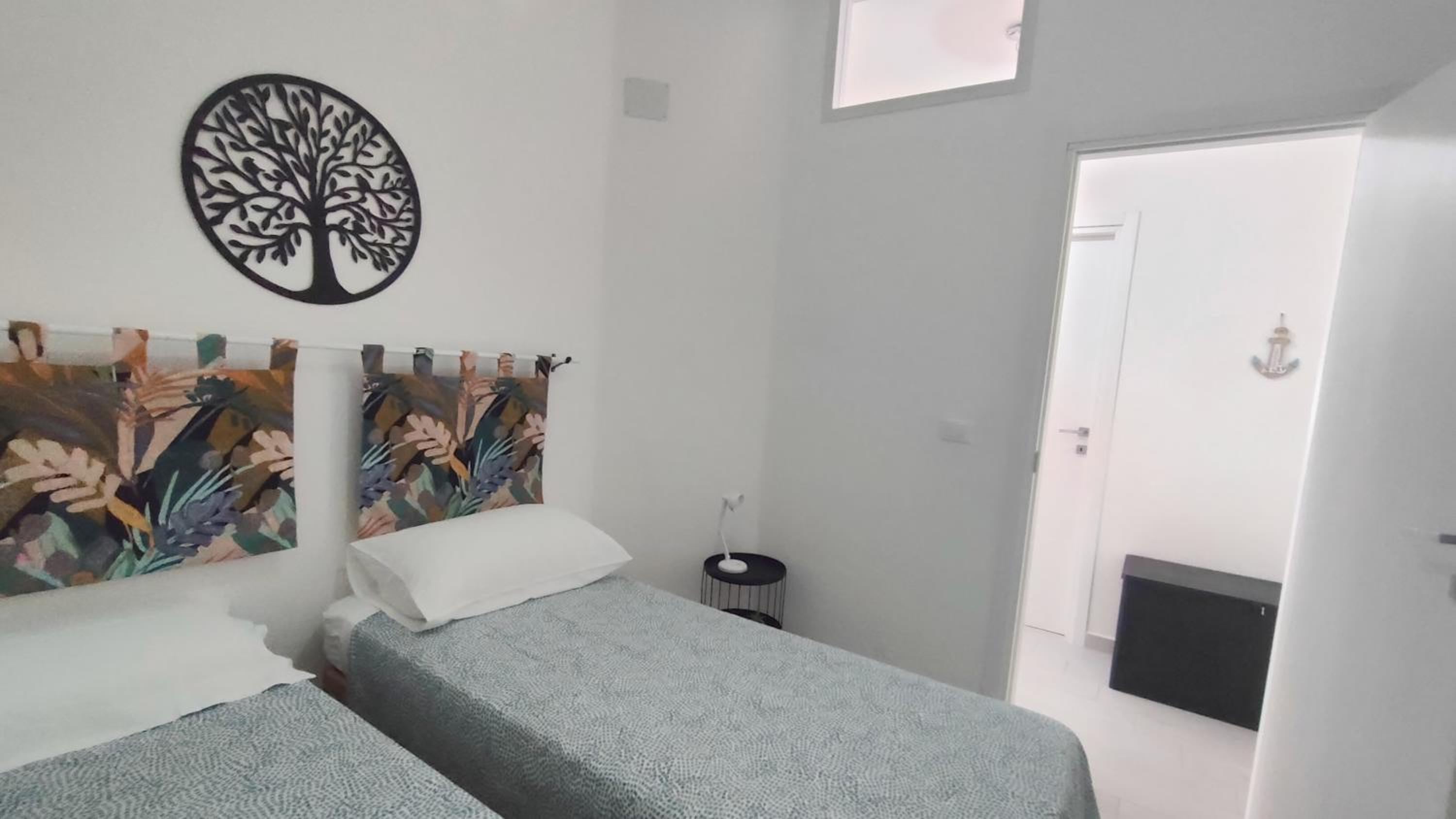 Two-Bedroom House photo 3