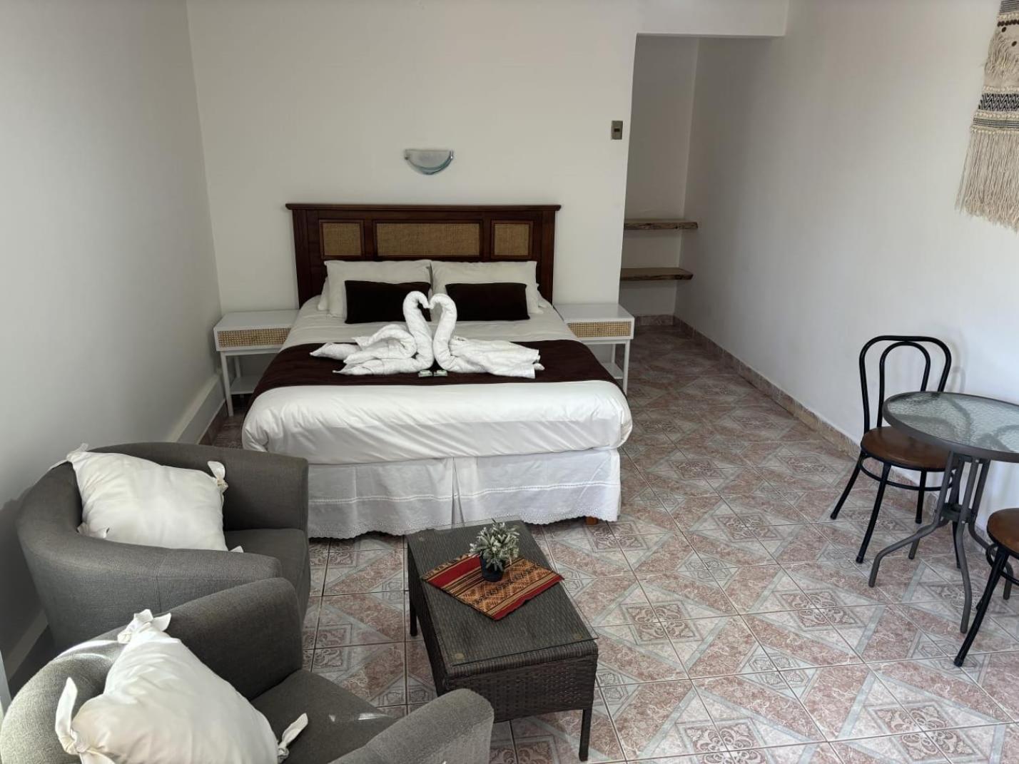 Double Room with Private Bathroom photo 1