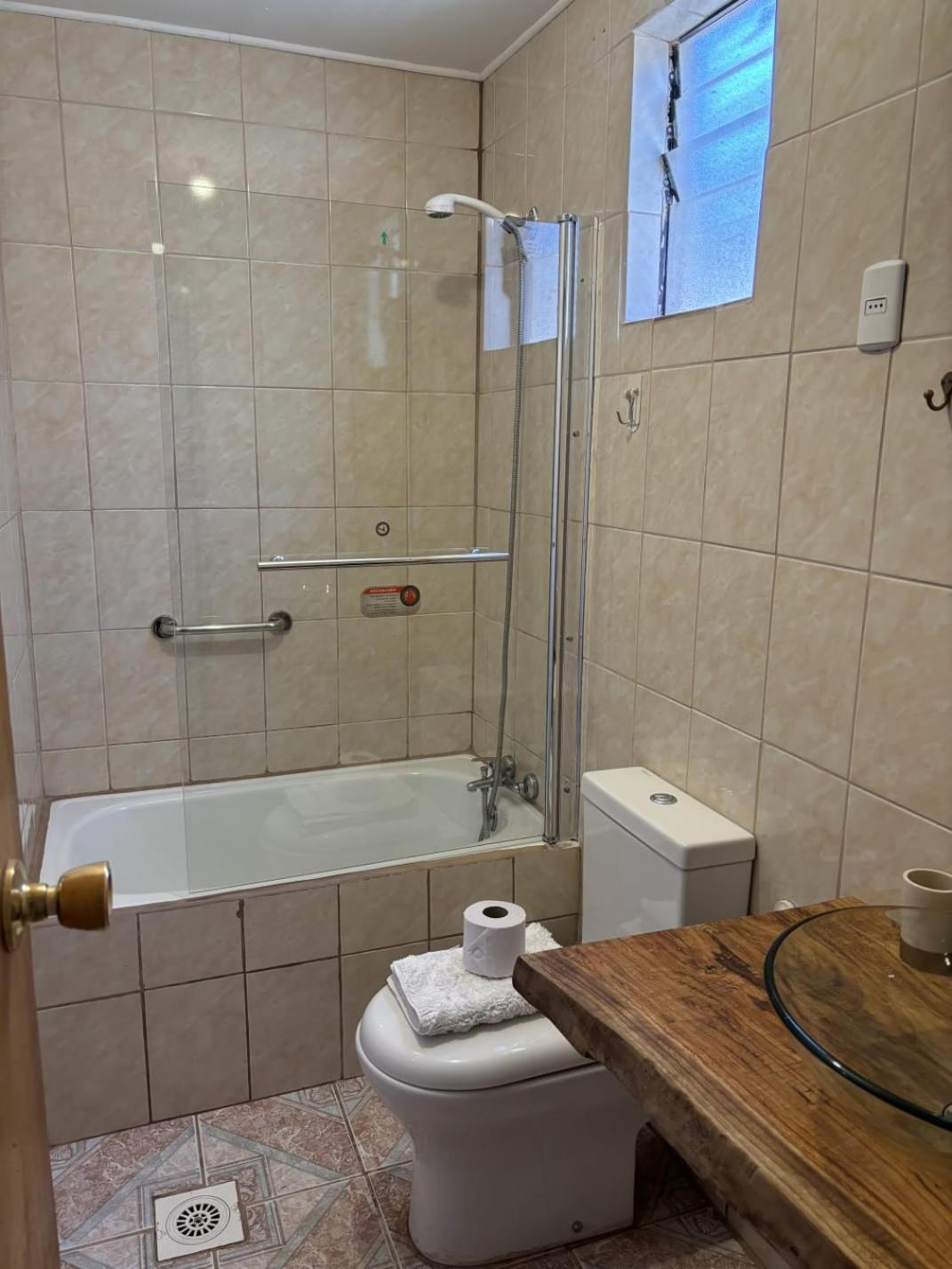 Double Room with Private Bathroom photo 2