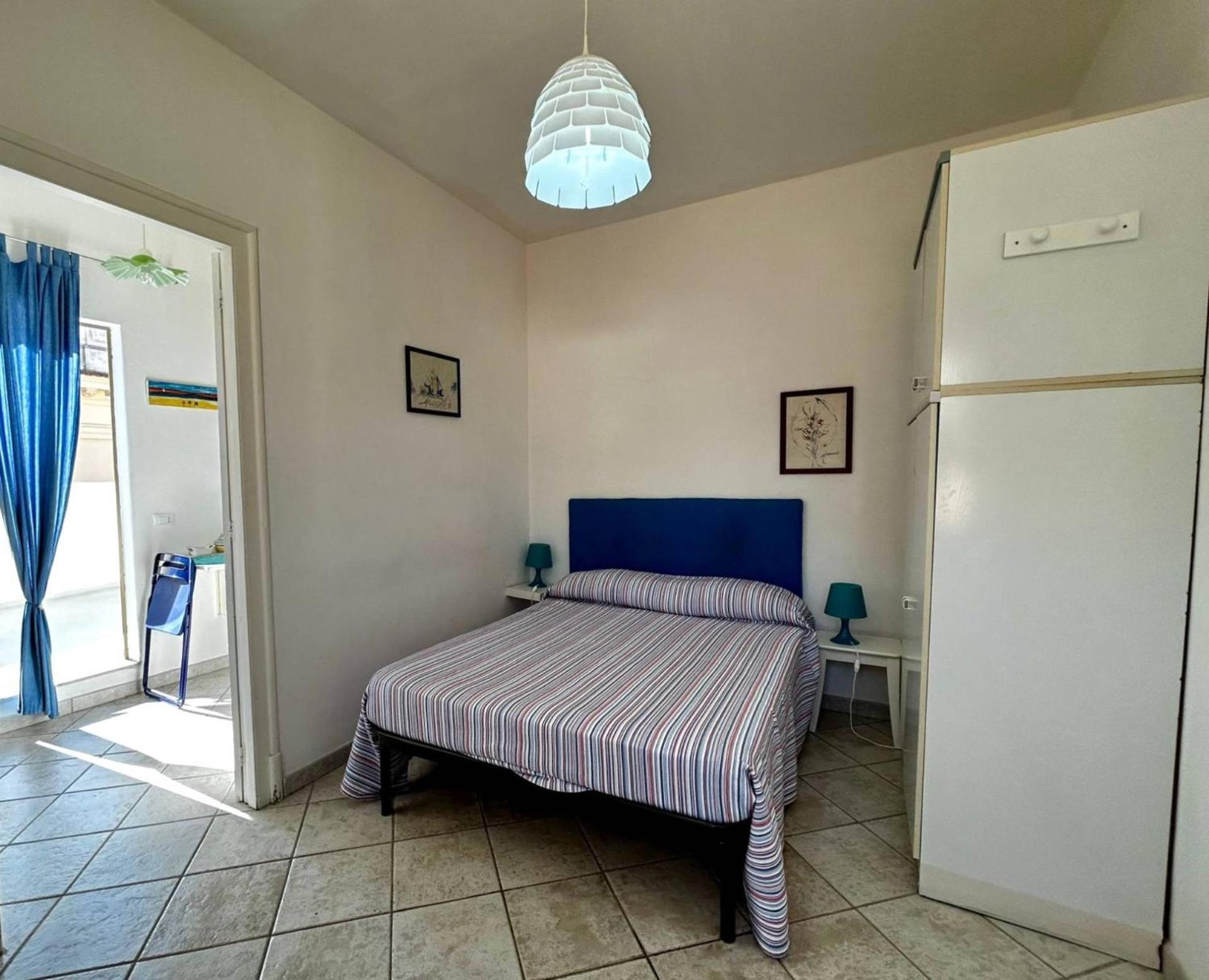 One-Bedroom Apartment with Terrace photo 1