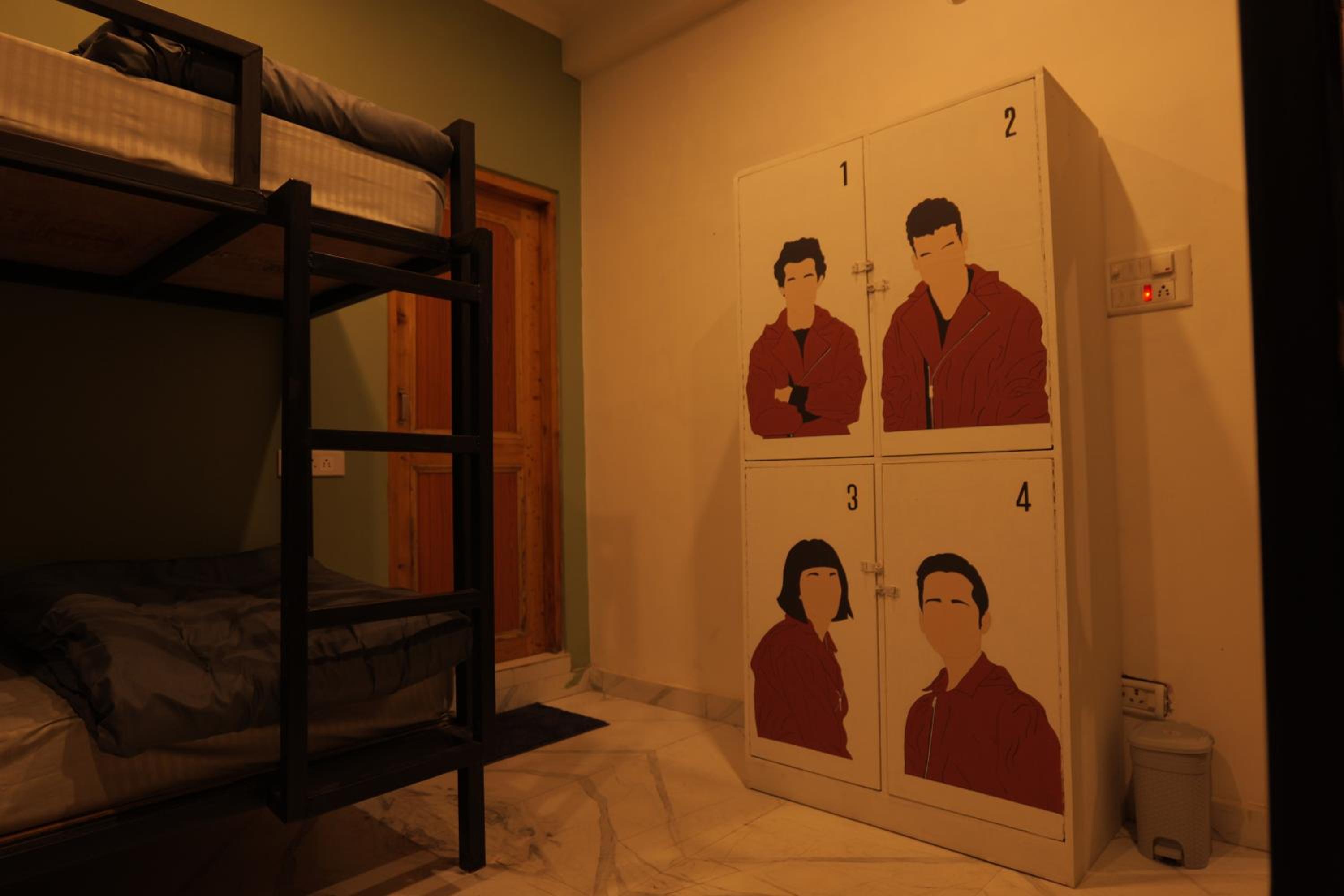 Bed in 4-Bed Mixed Dormitory Room photo 1