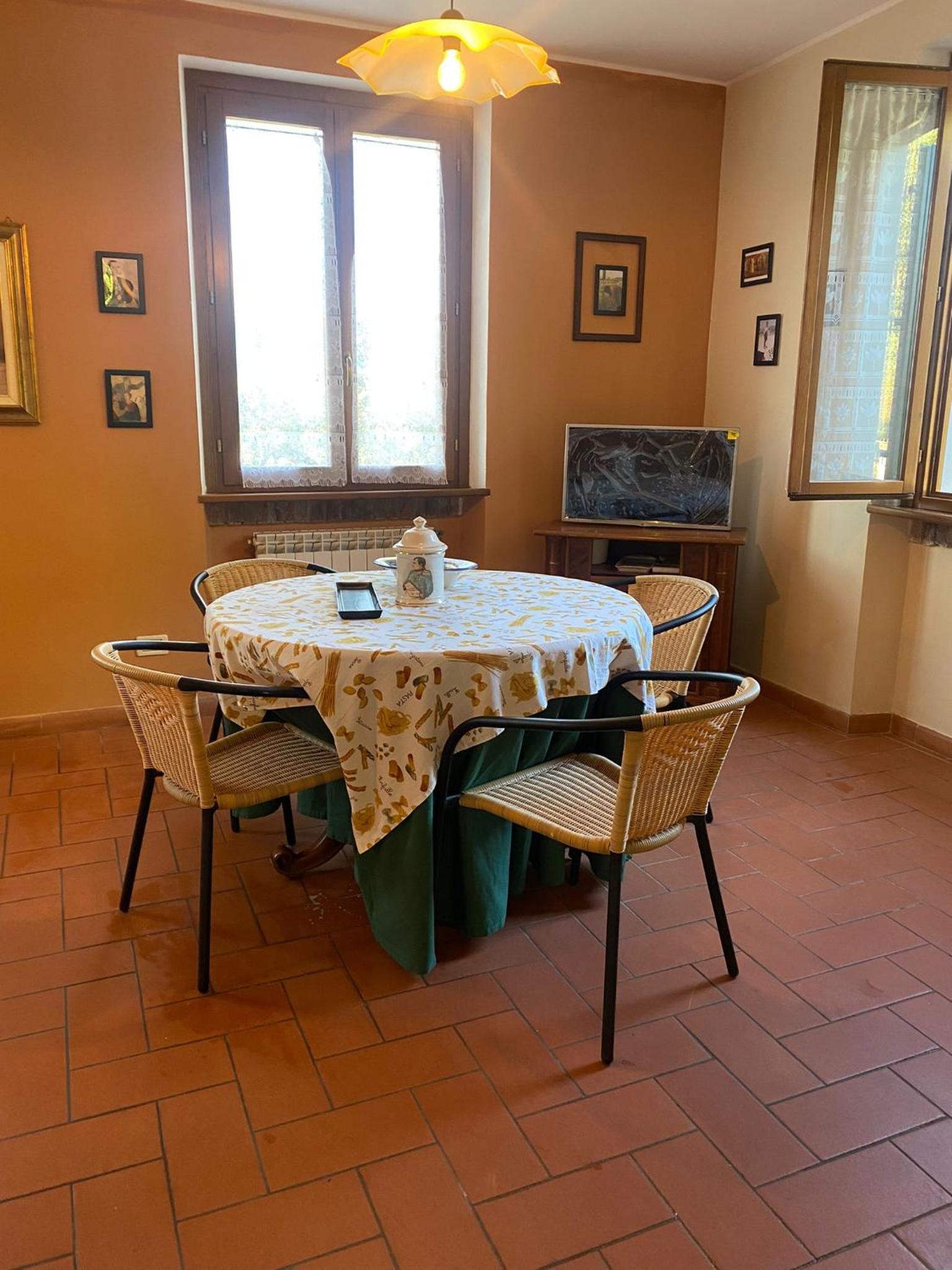 Three-Bedroom House photo 3