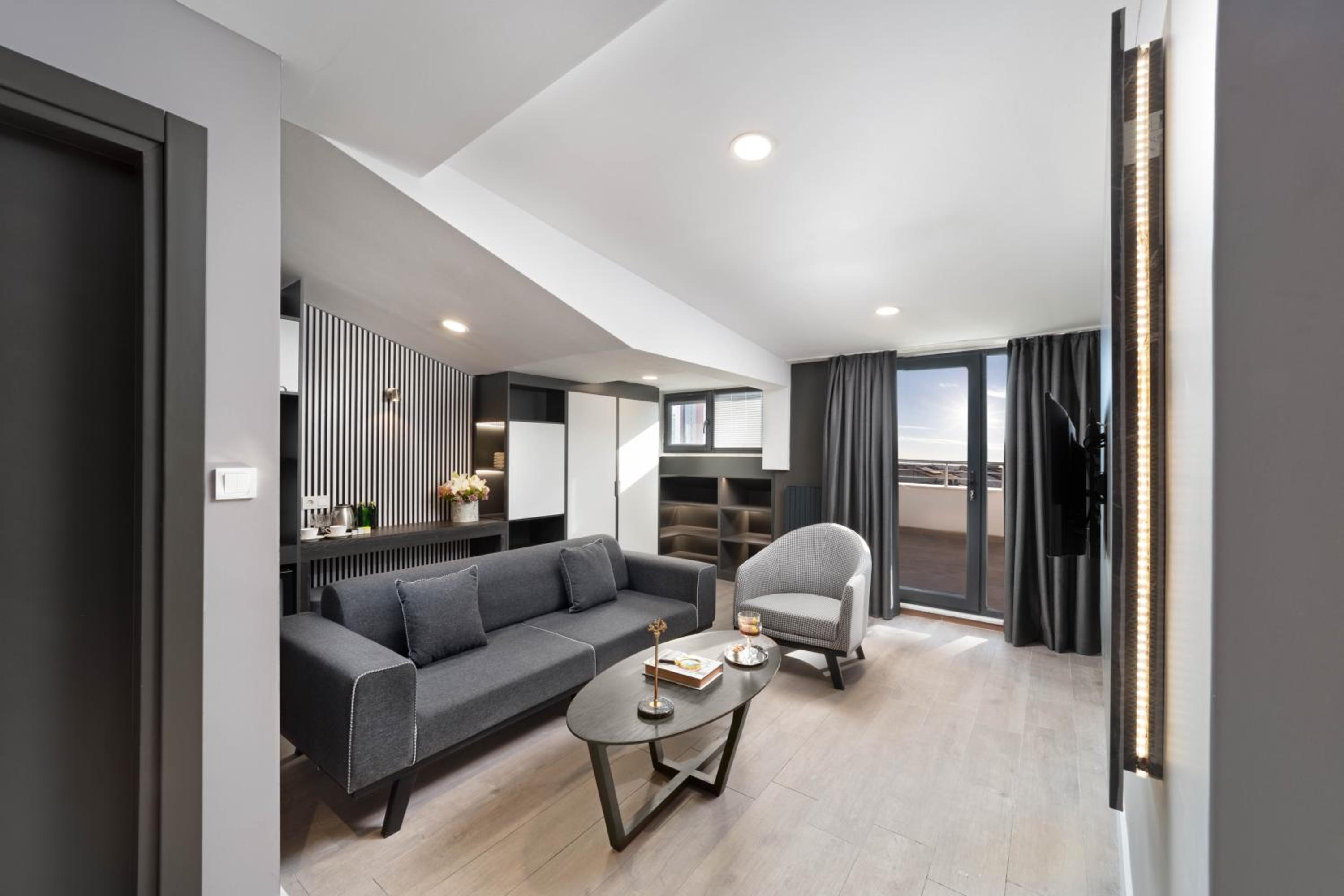 Suite with Terrace photo 1