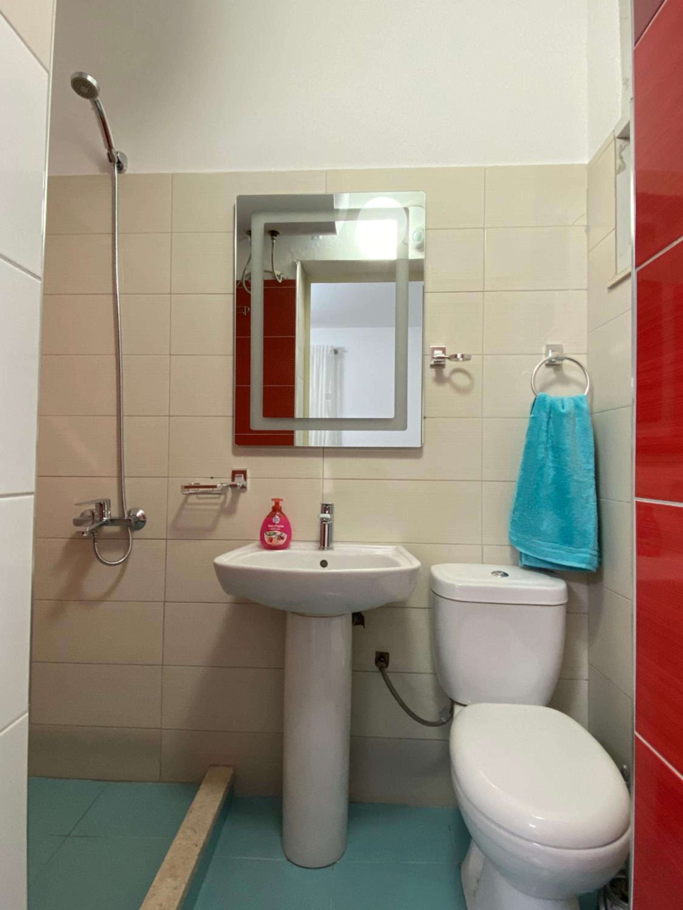 One-Bedroom House photo 2