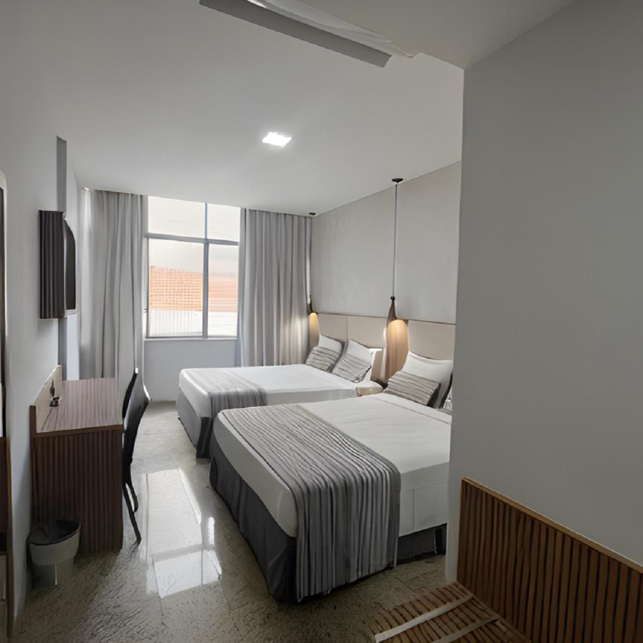 Deluxe Quadruple Room - Photo 4