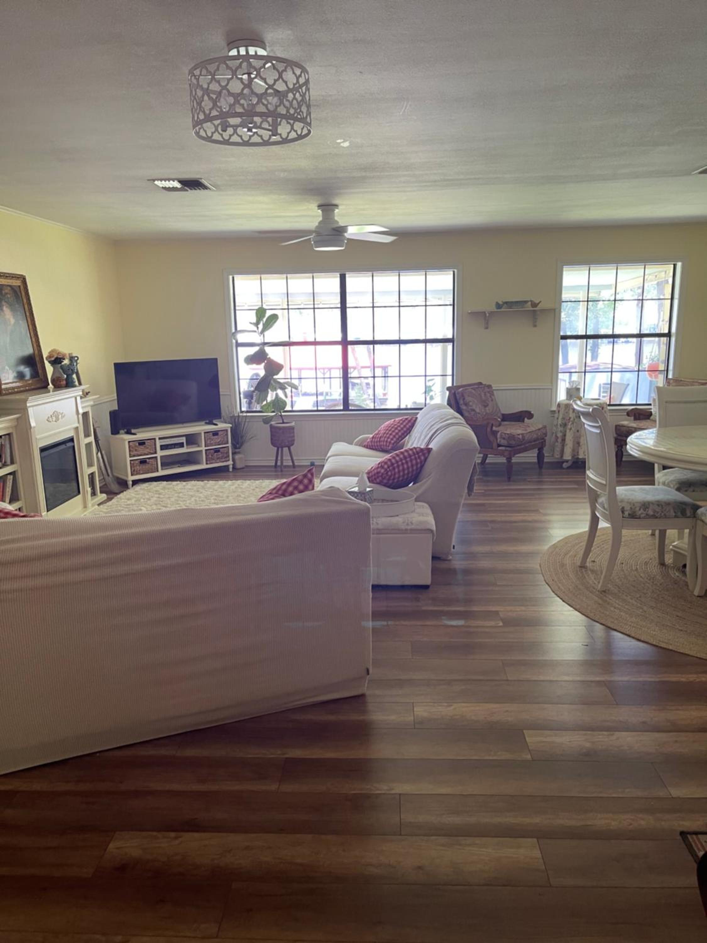 Three-Bedroom House photo 1