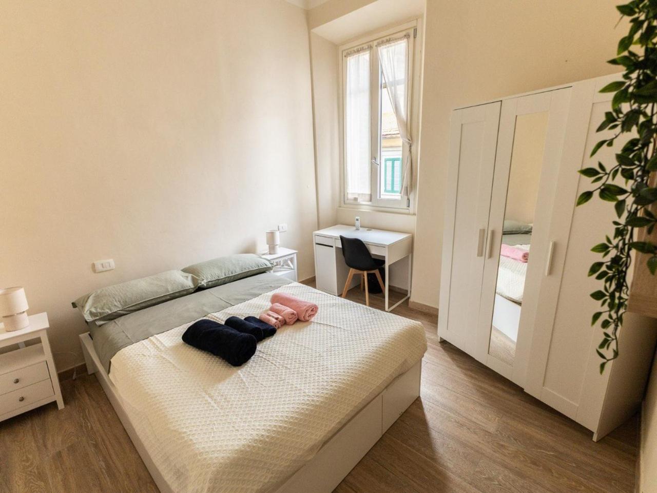Standard Double Room photo 2