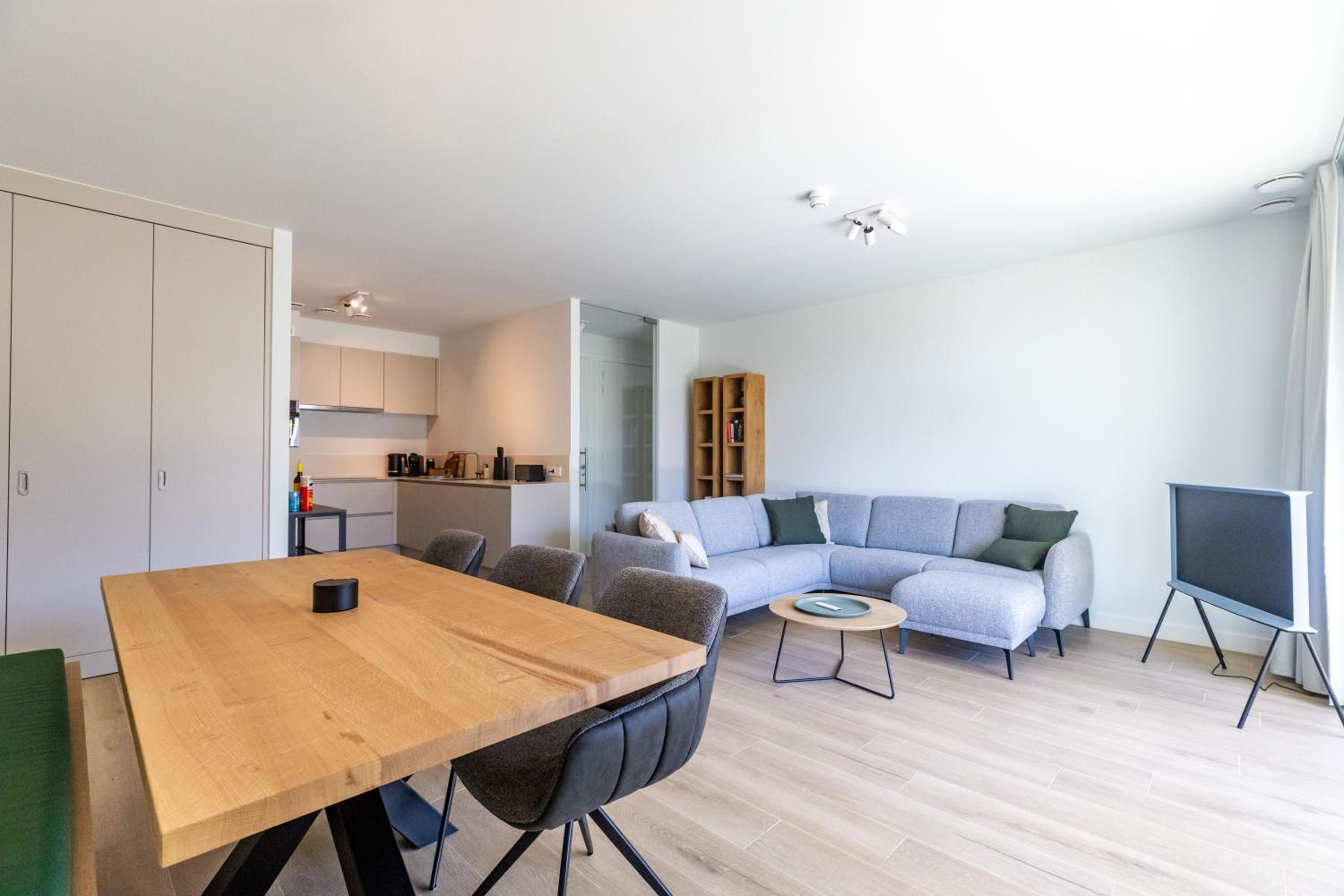 Three-Bedroom Deluxe Apartment photo 1