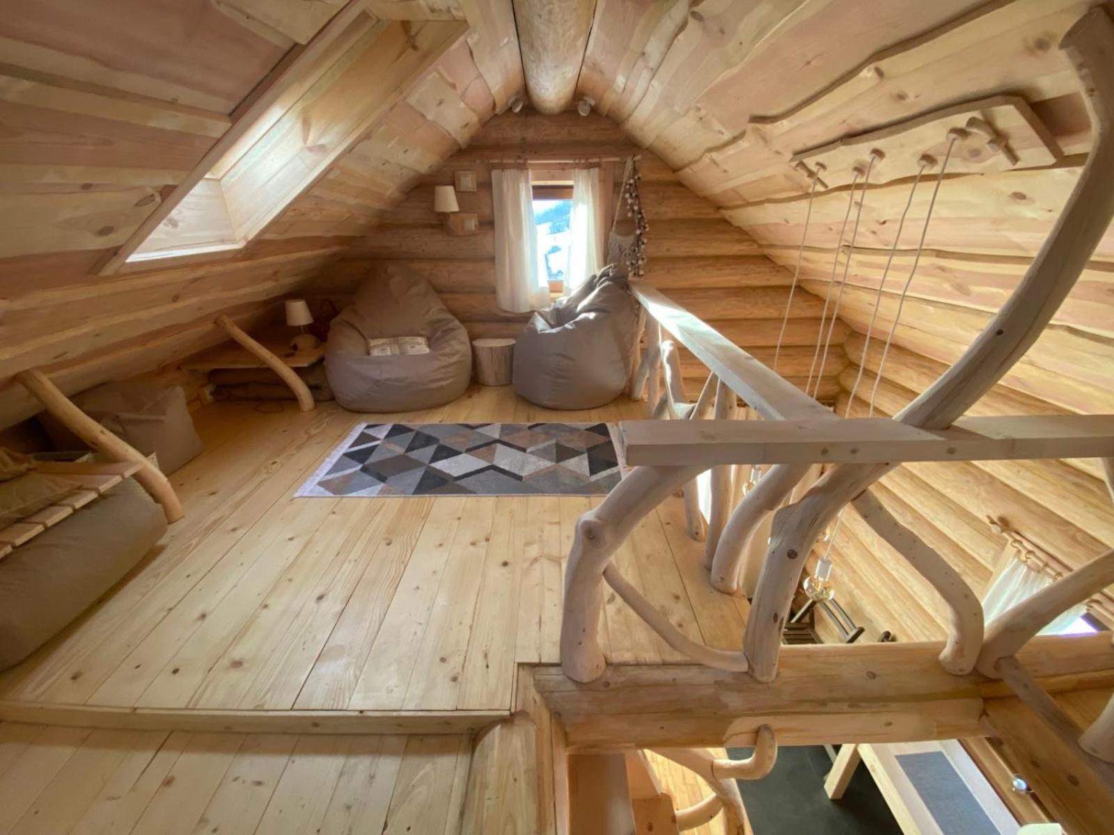 Suite with Mountain View