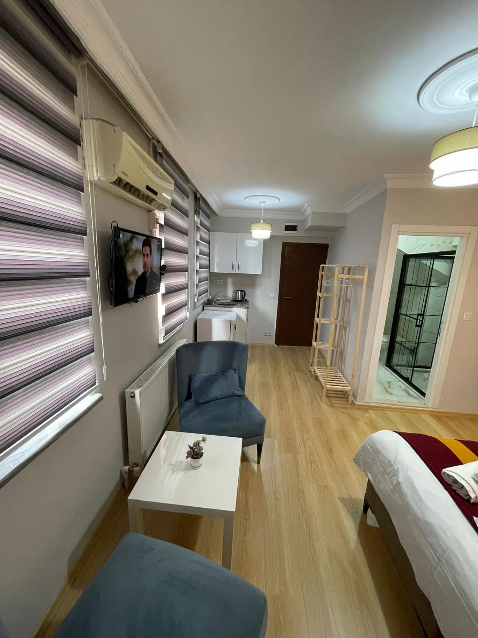 Deluxe Suite photo 3