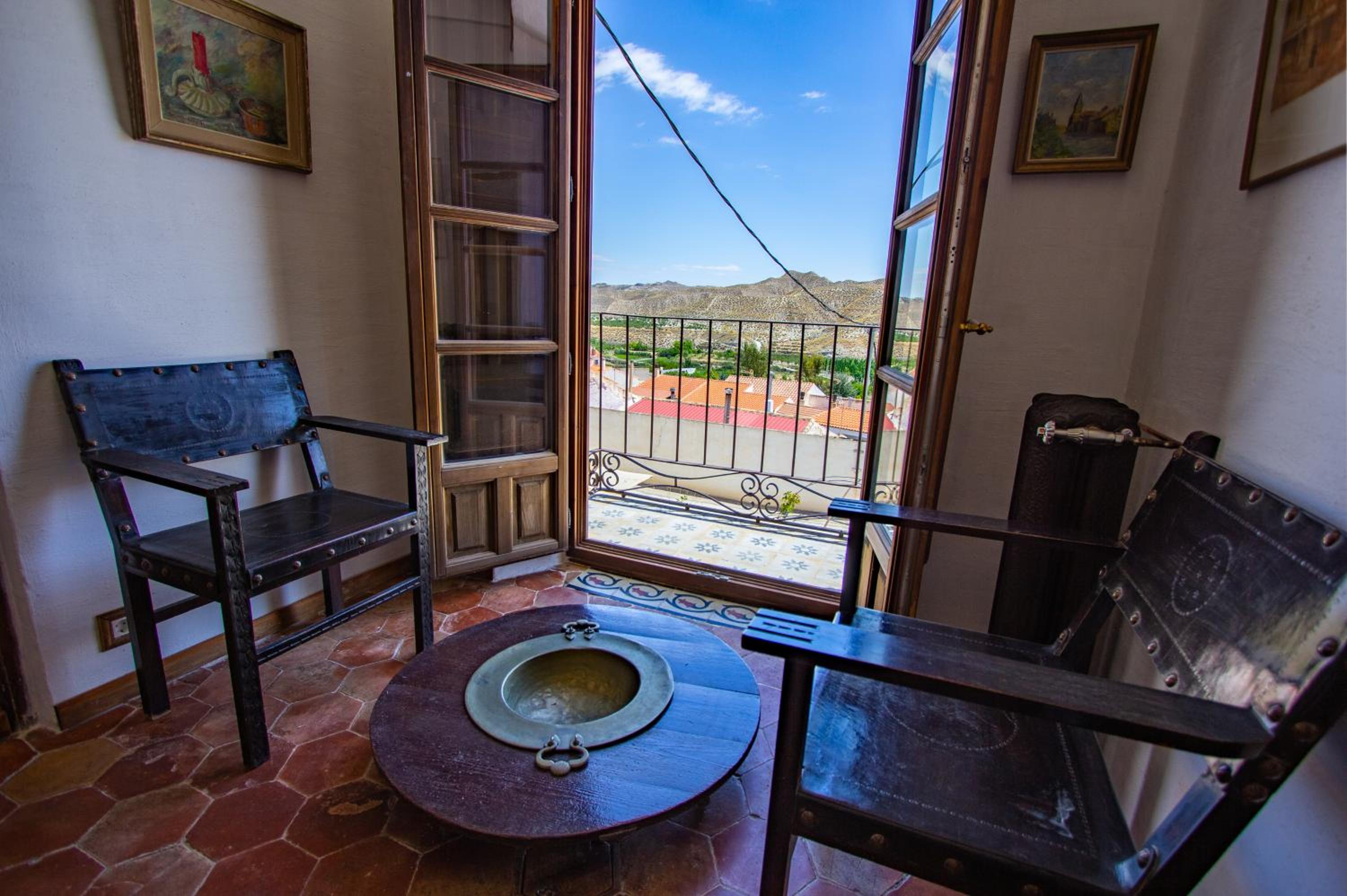 Double Room with Private External Bathroom photo 3