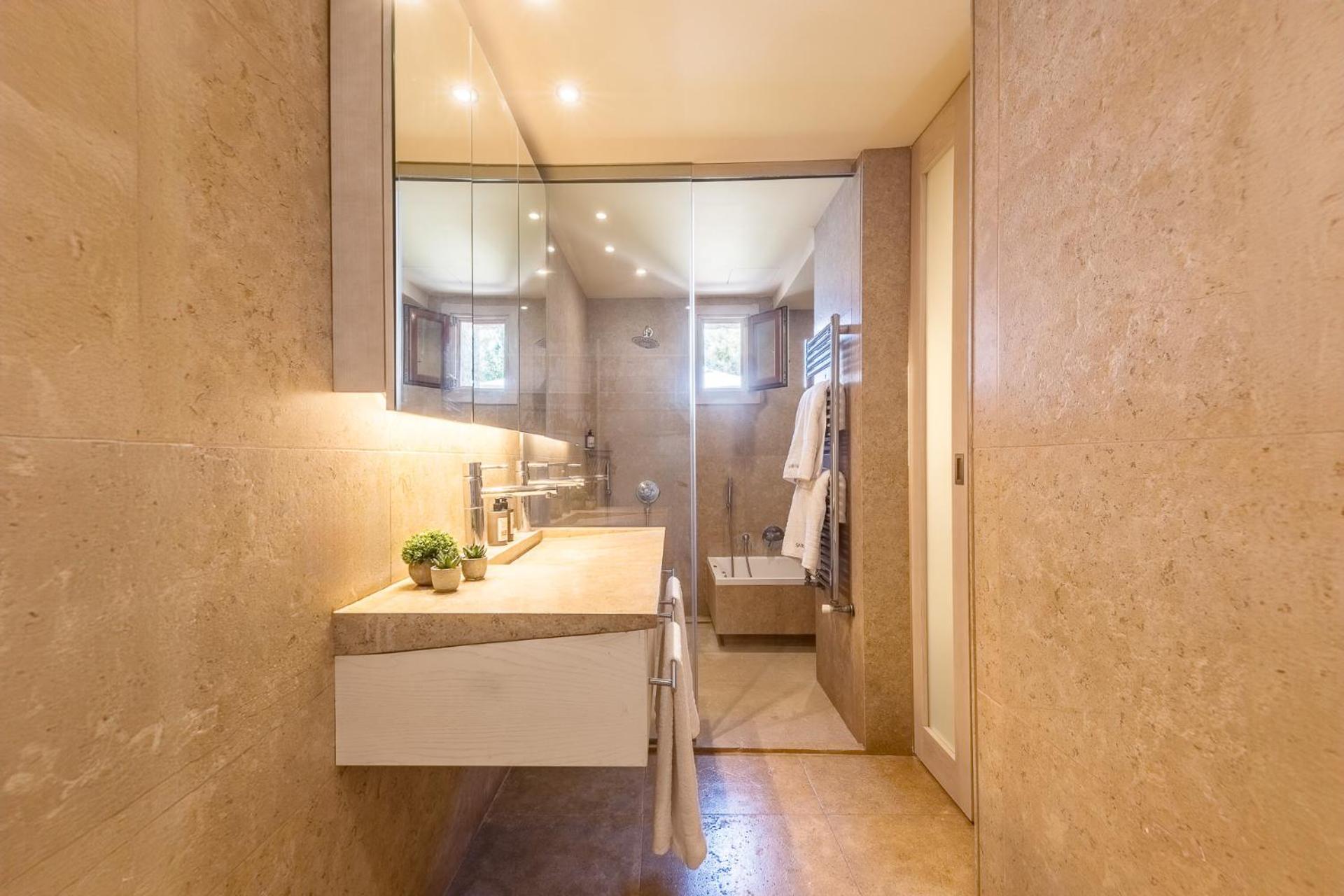 Deluxe Twin Room with Terrace photo 3